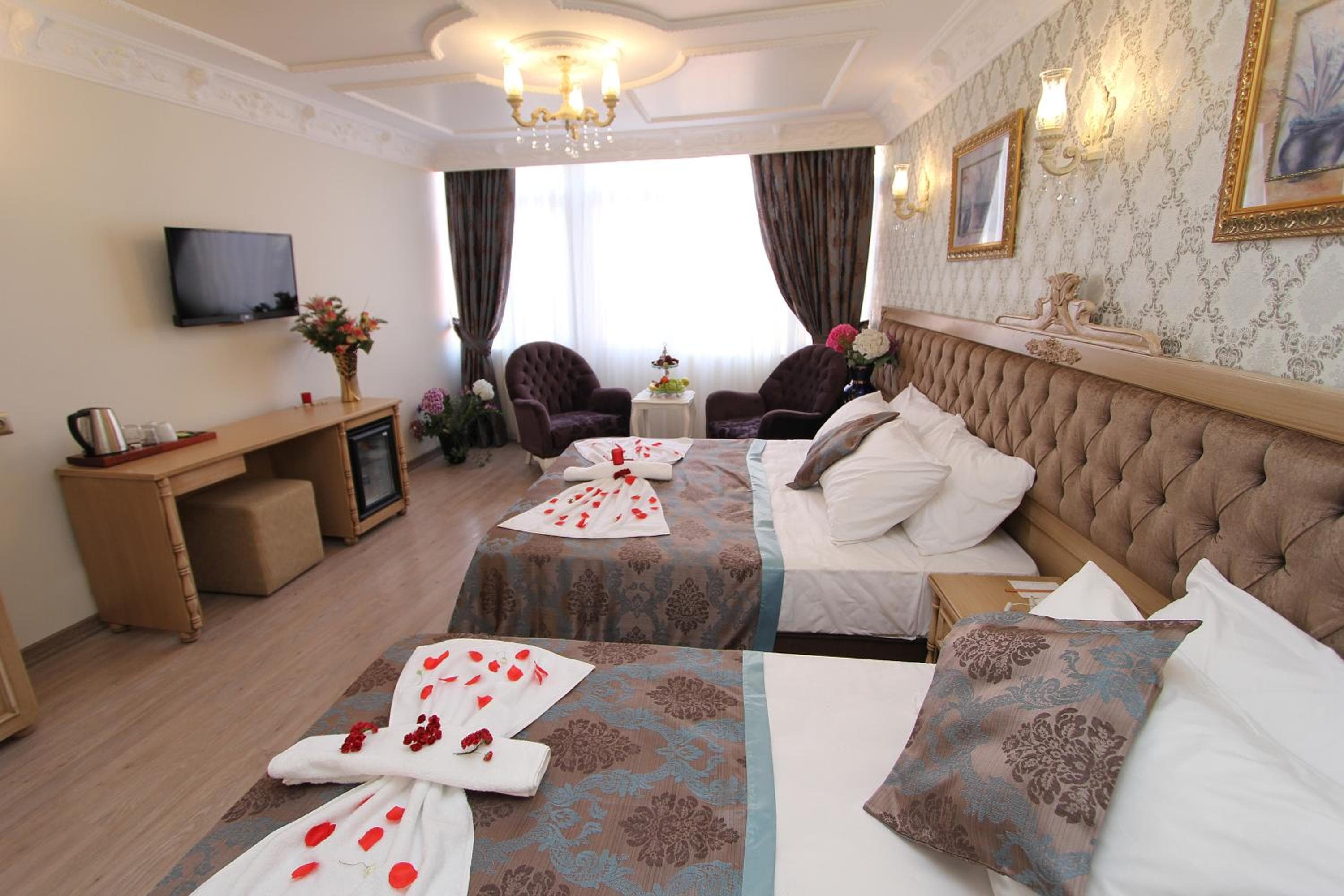 Apple Tree Hotel — 30