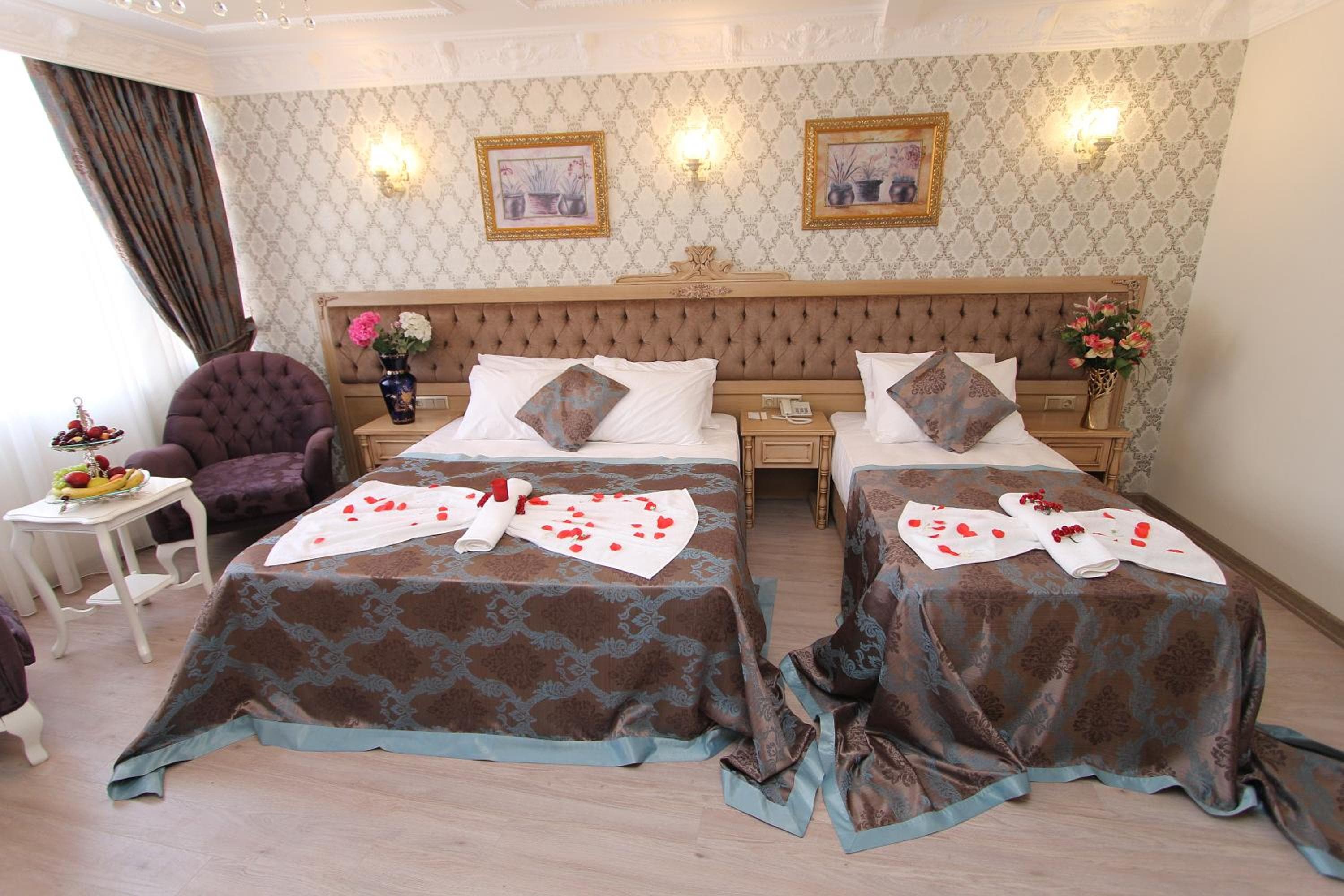 Apple Tree Hotel — 22