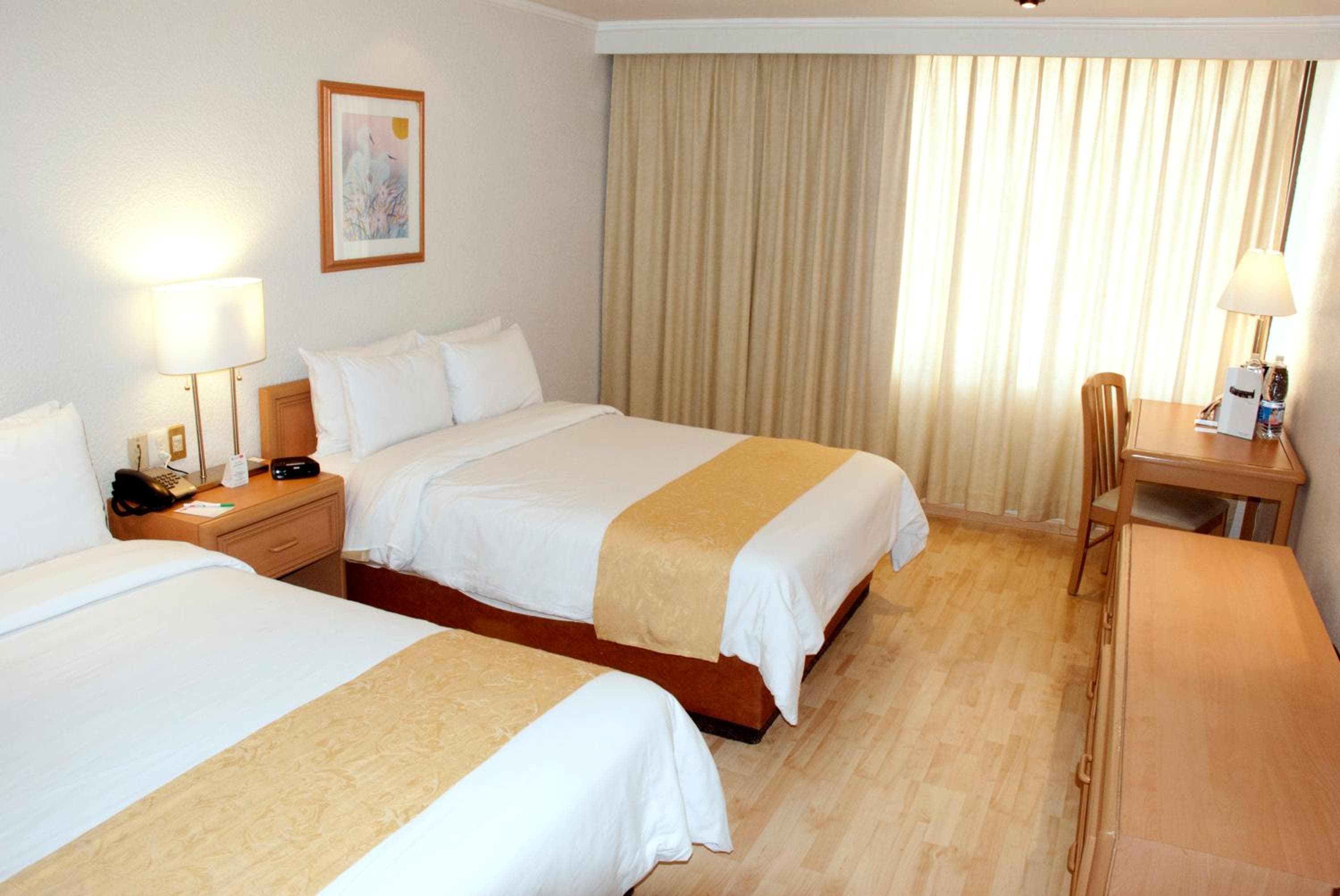 Hotel PF — 27