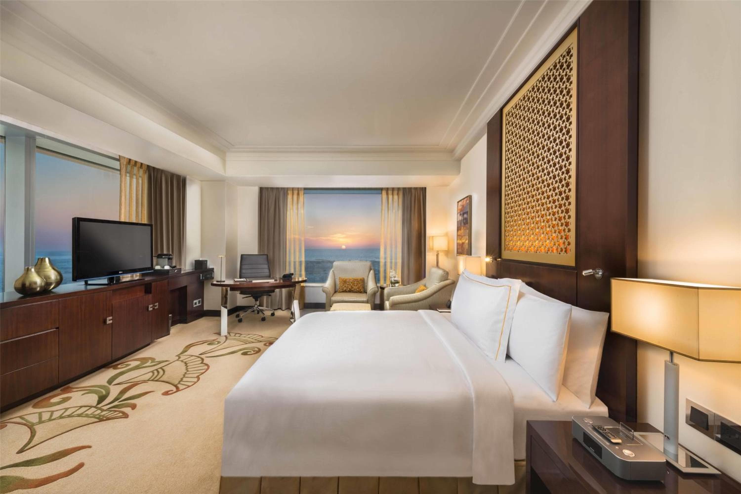 Conrad Dubai — 23