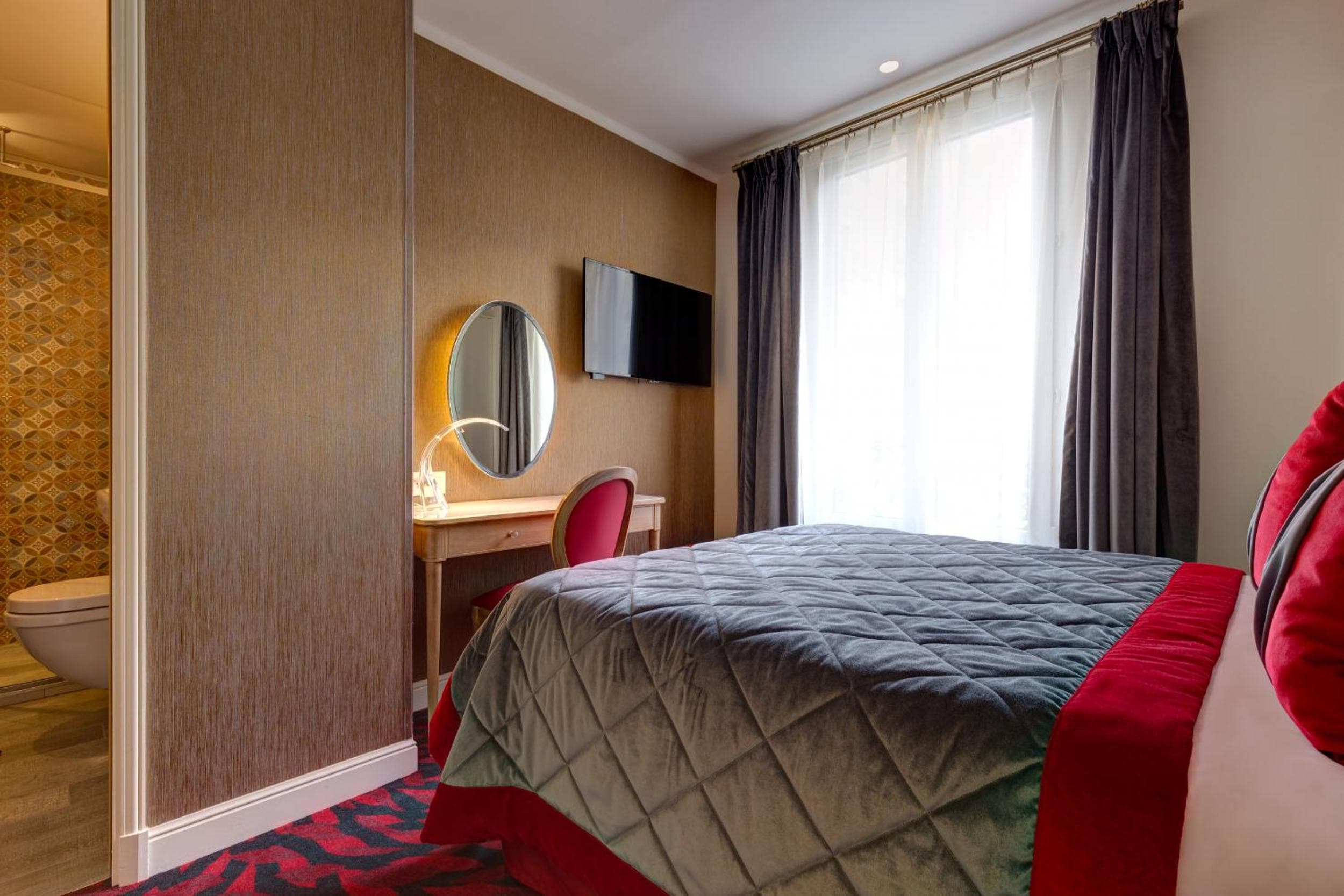 Hotel Muguet — 11