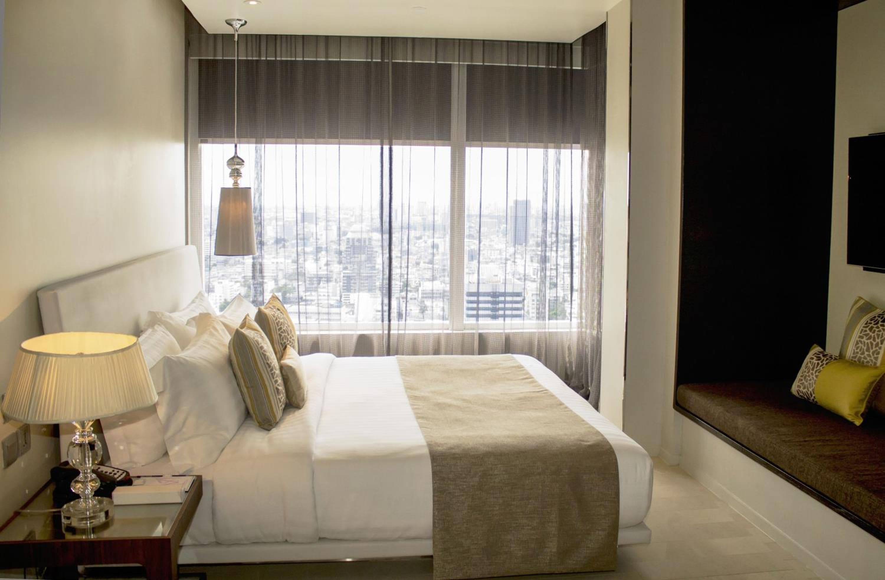 Mode Sathorn Hotel — 11