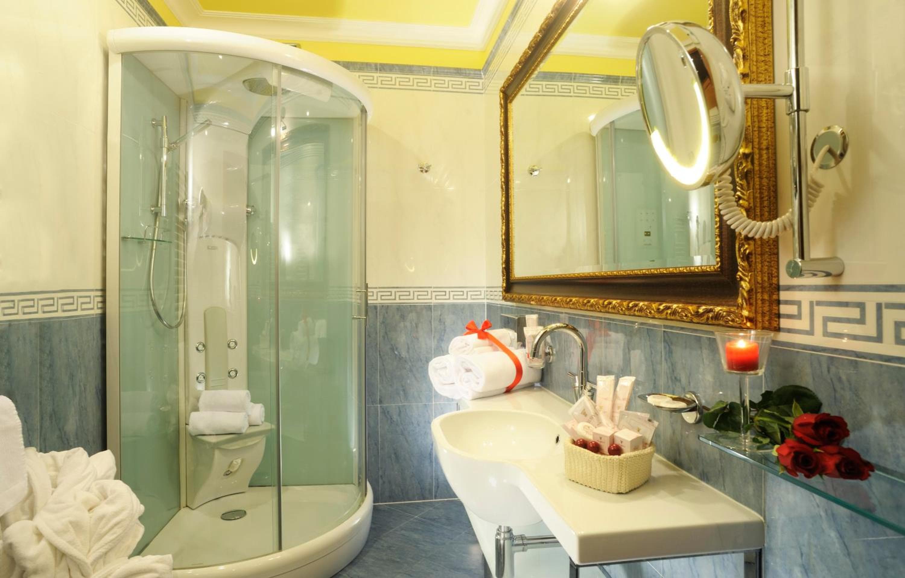 Hotel Manfredi Suite In Rome — 23