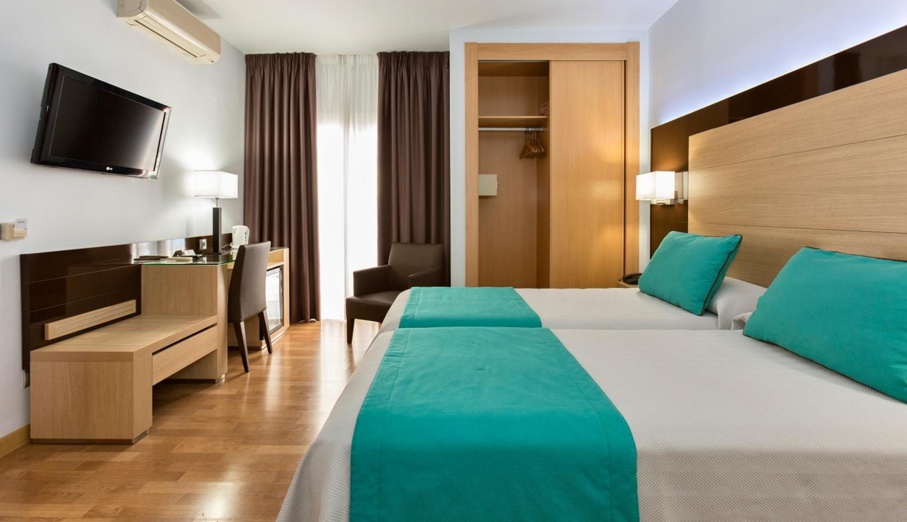 Hotel Baviera — 7