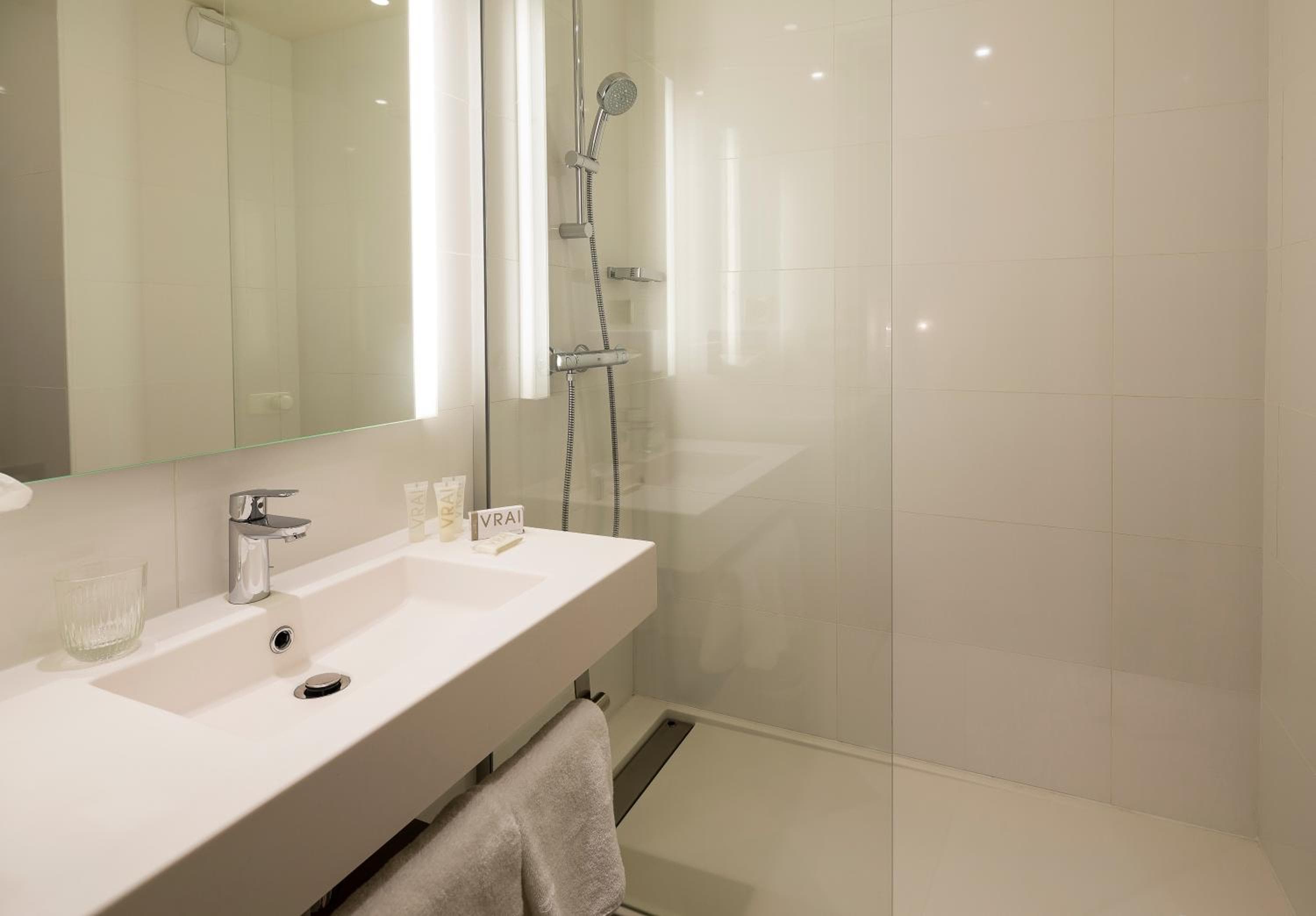 Hotel Paris Vaugirard — 28