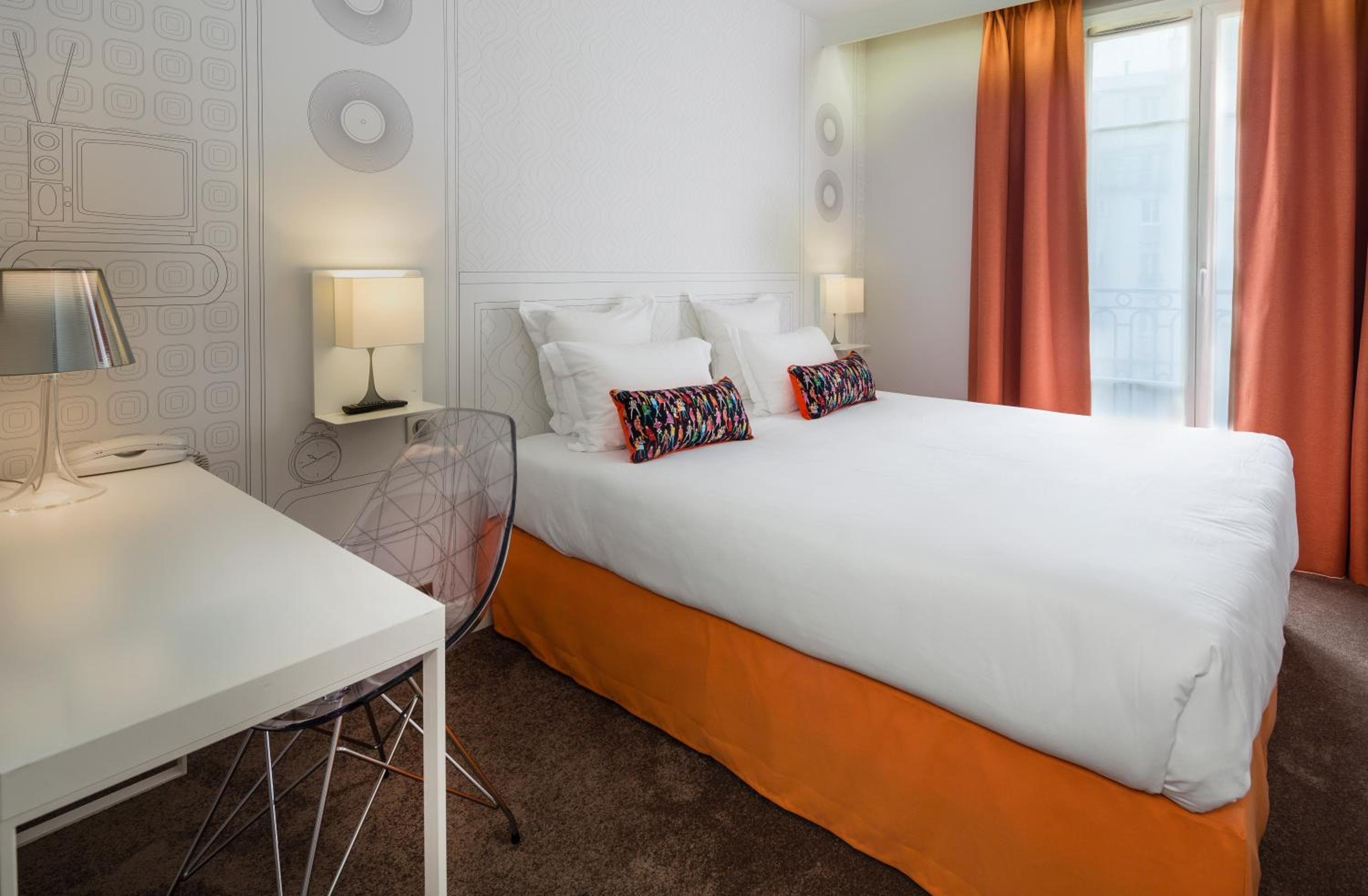 Hôtel Paris Vaugirard — 24