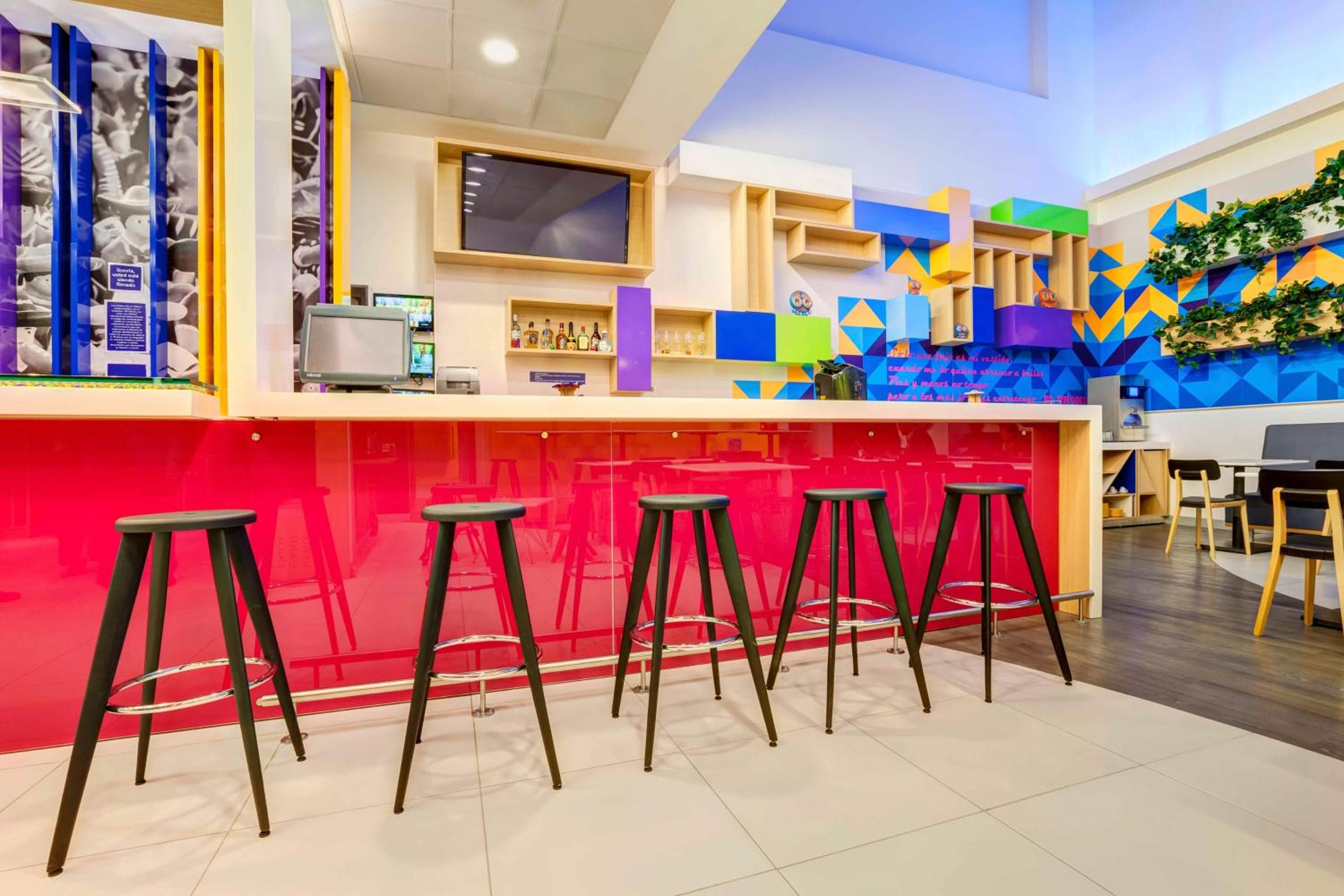 Ibis Styles Mexico Reforma — 9