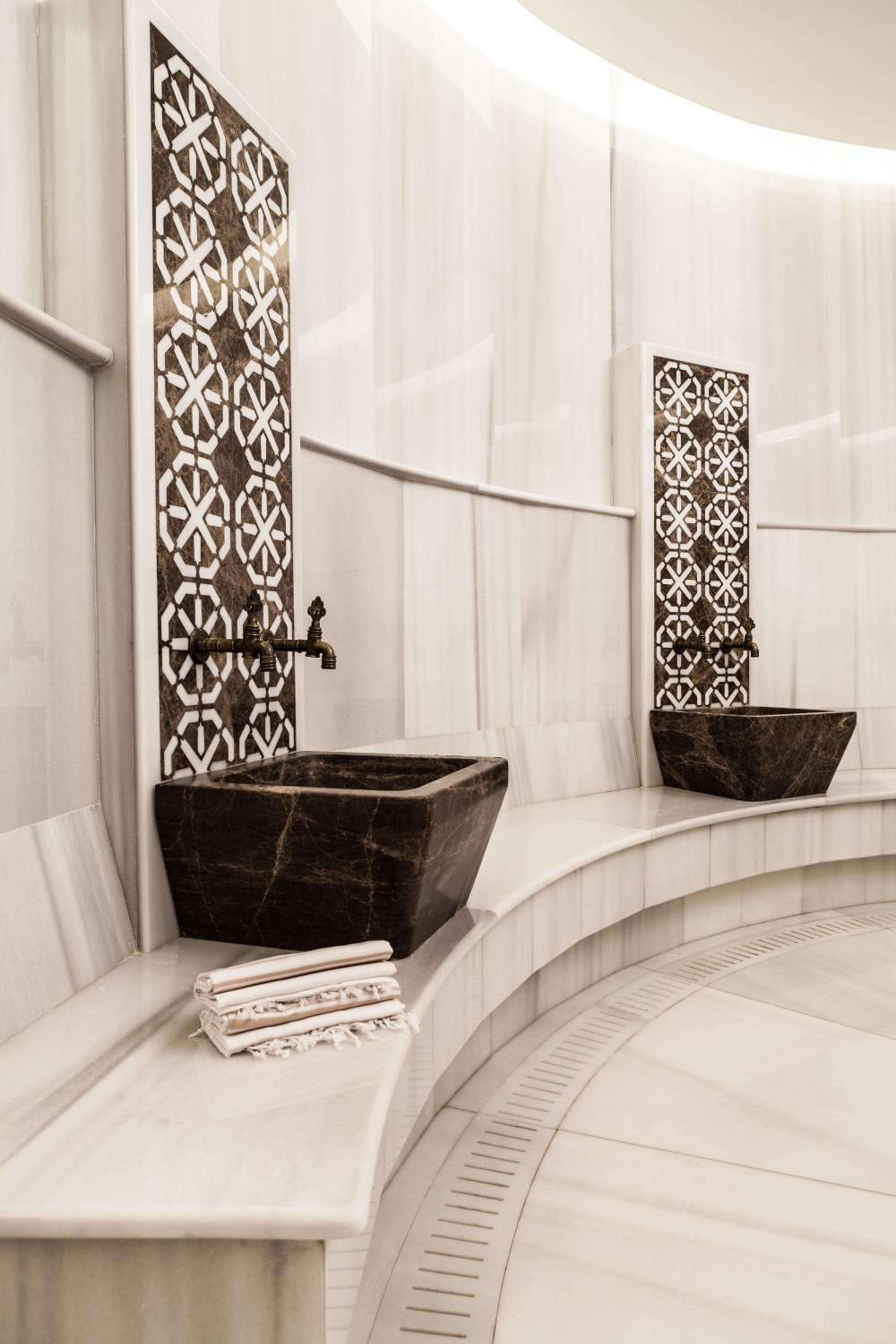 Wish More Hotel Istanbul — 13