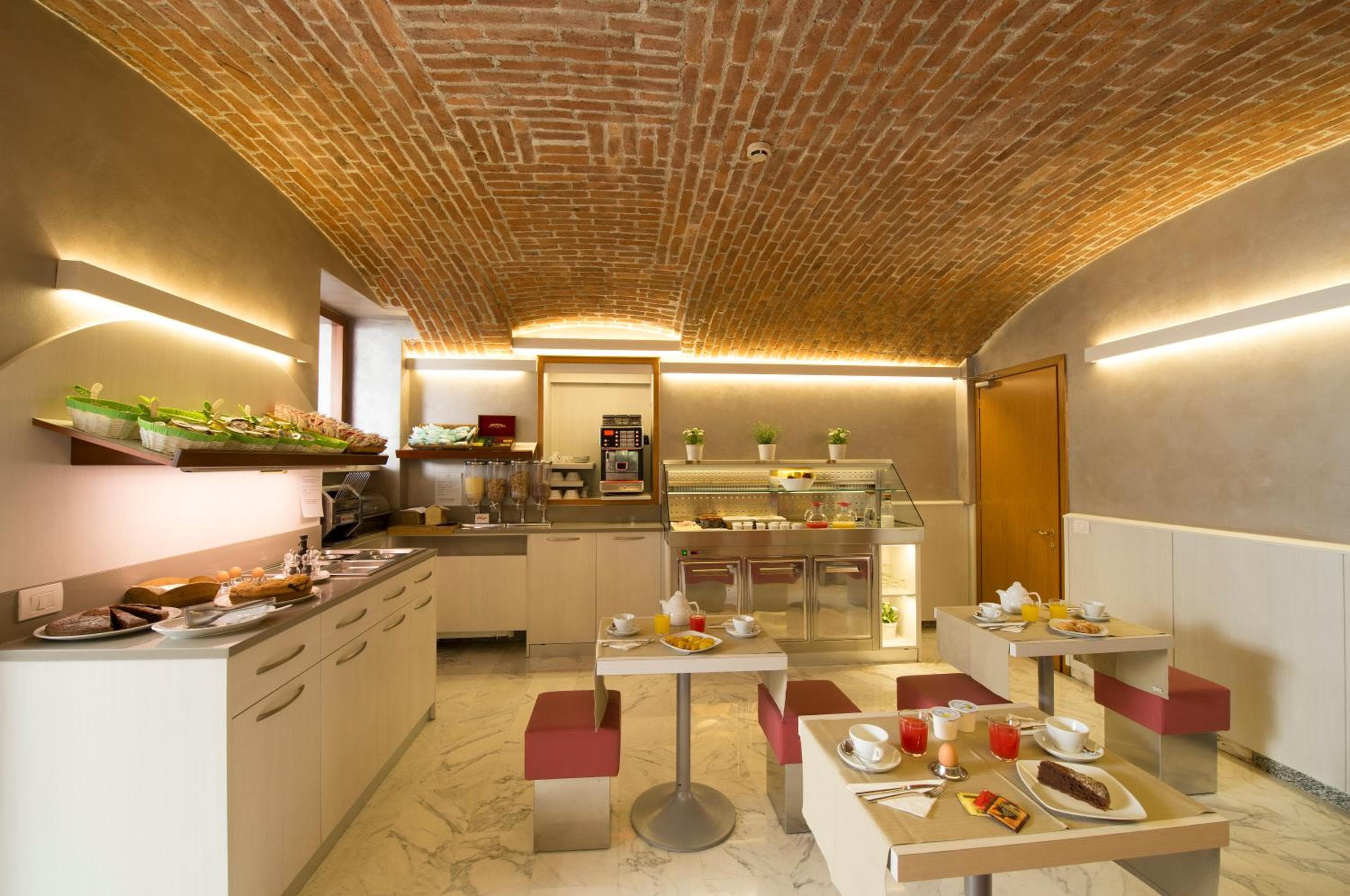 Hotel Ideale — 28