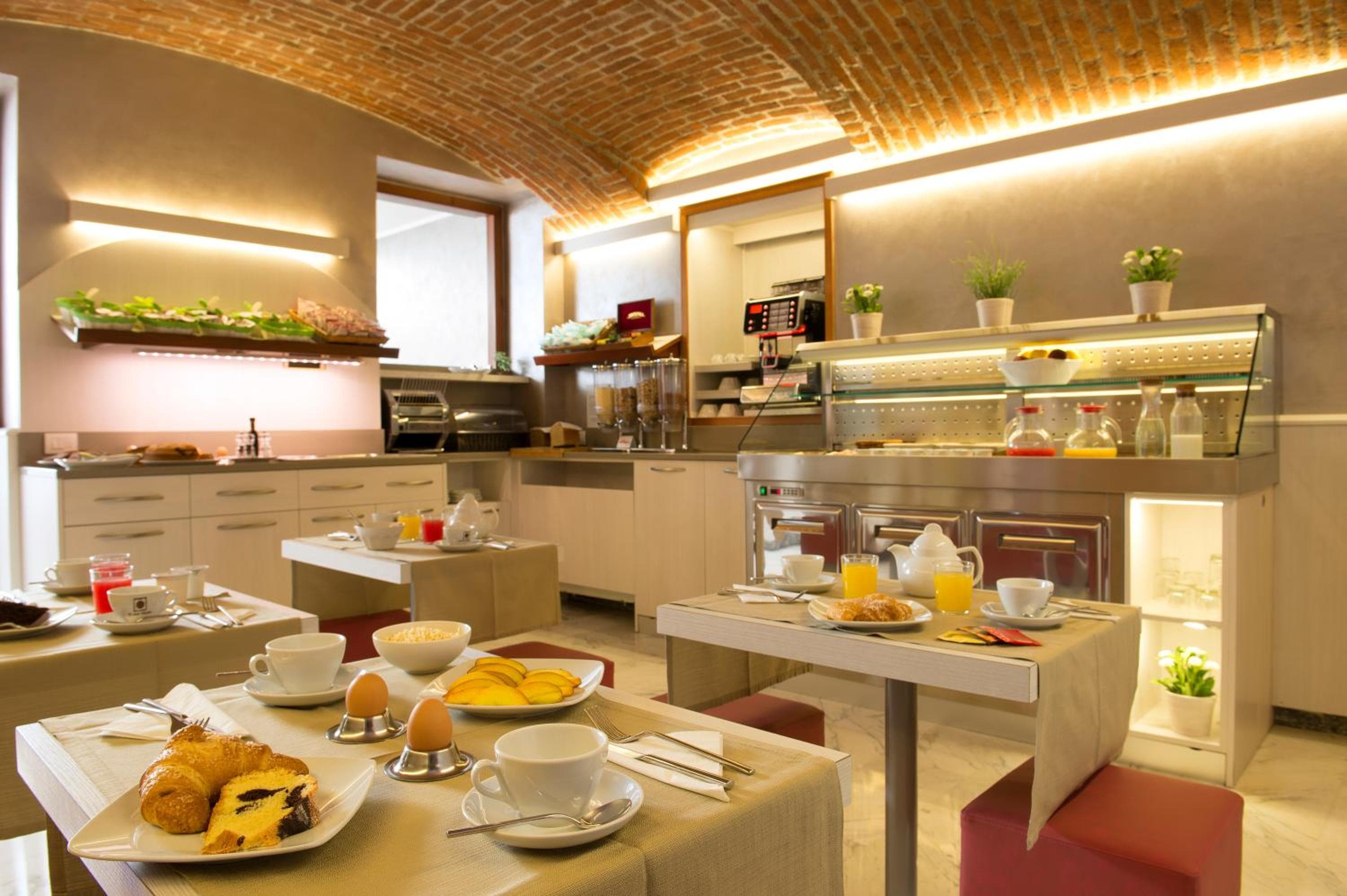 Hotel Ideale — 24