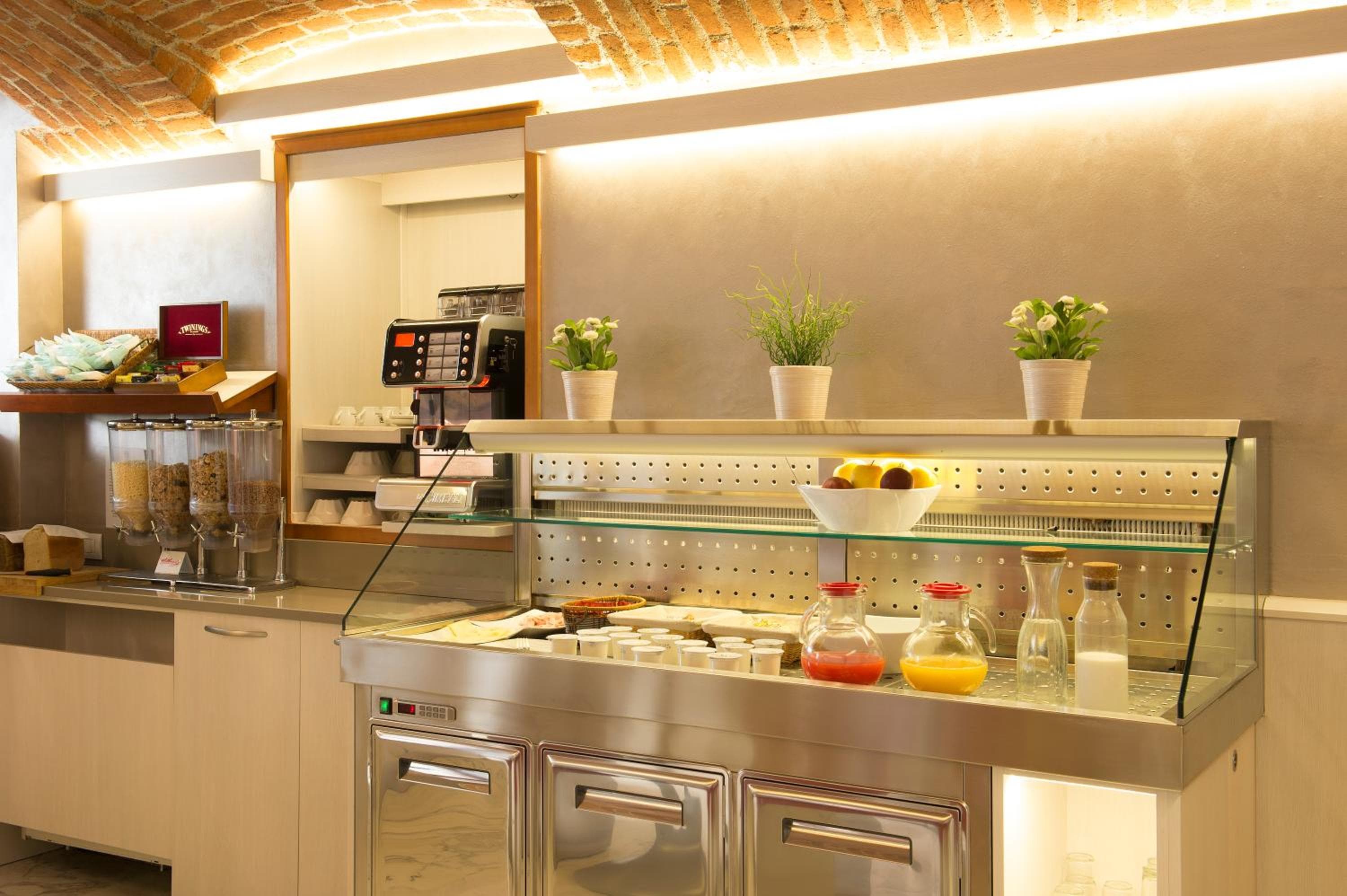 Hotel Ideale — 23