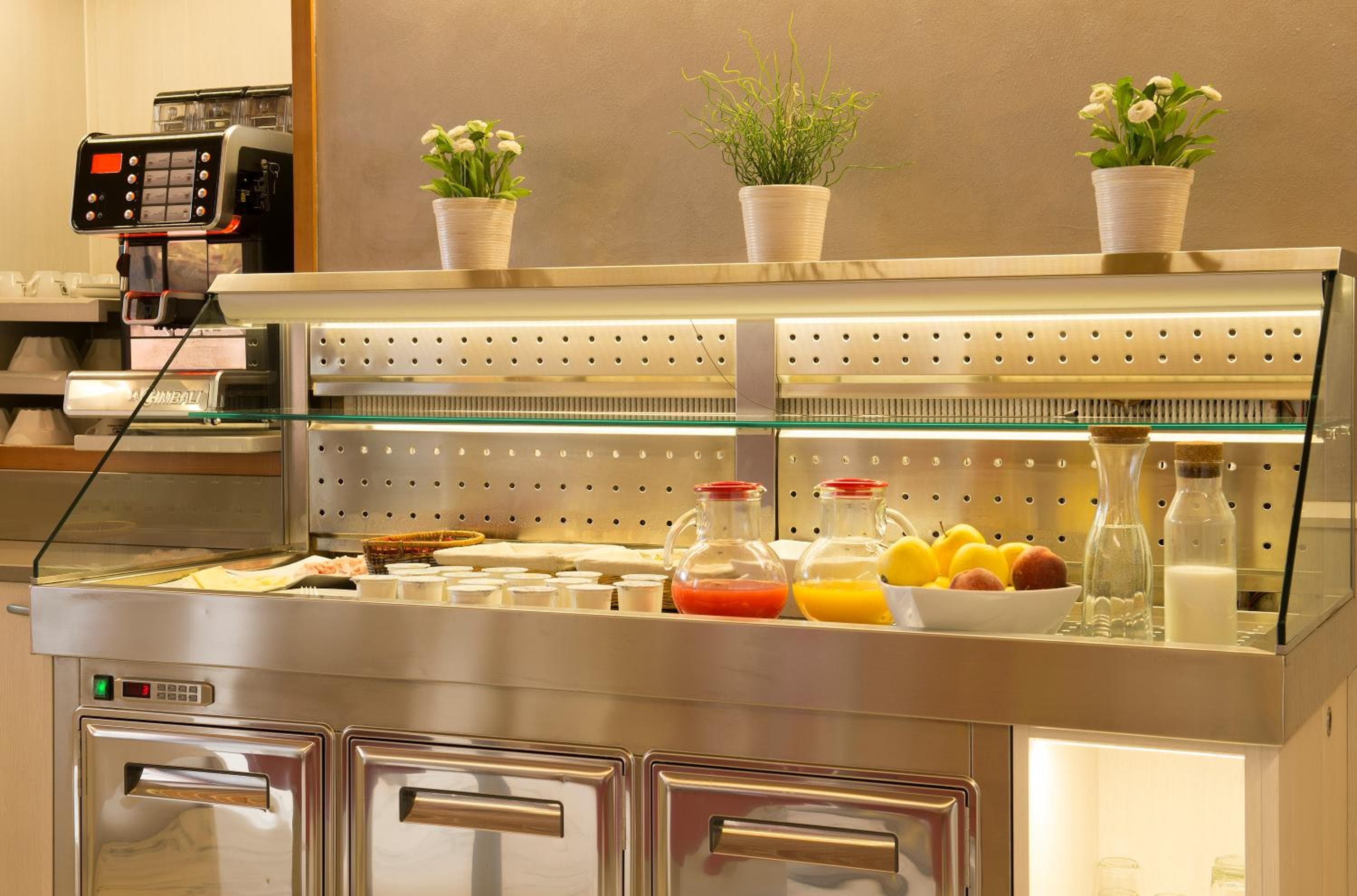 Hotel Ideale — 22