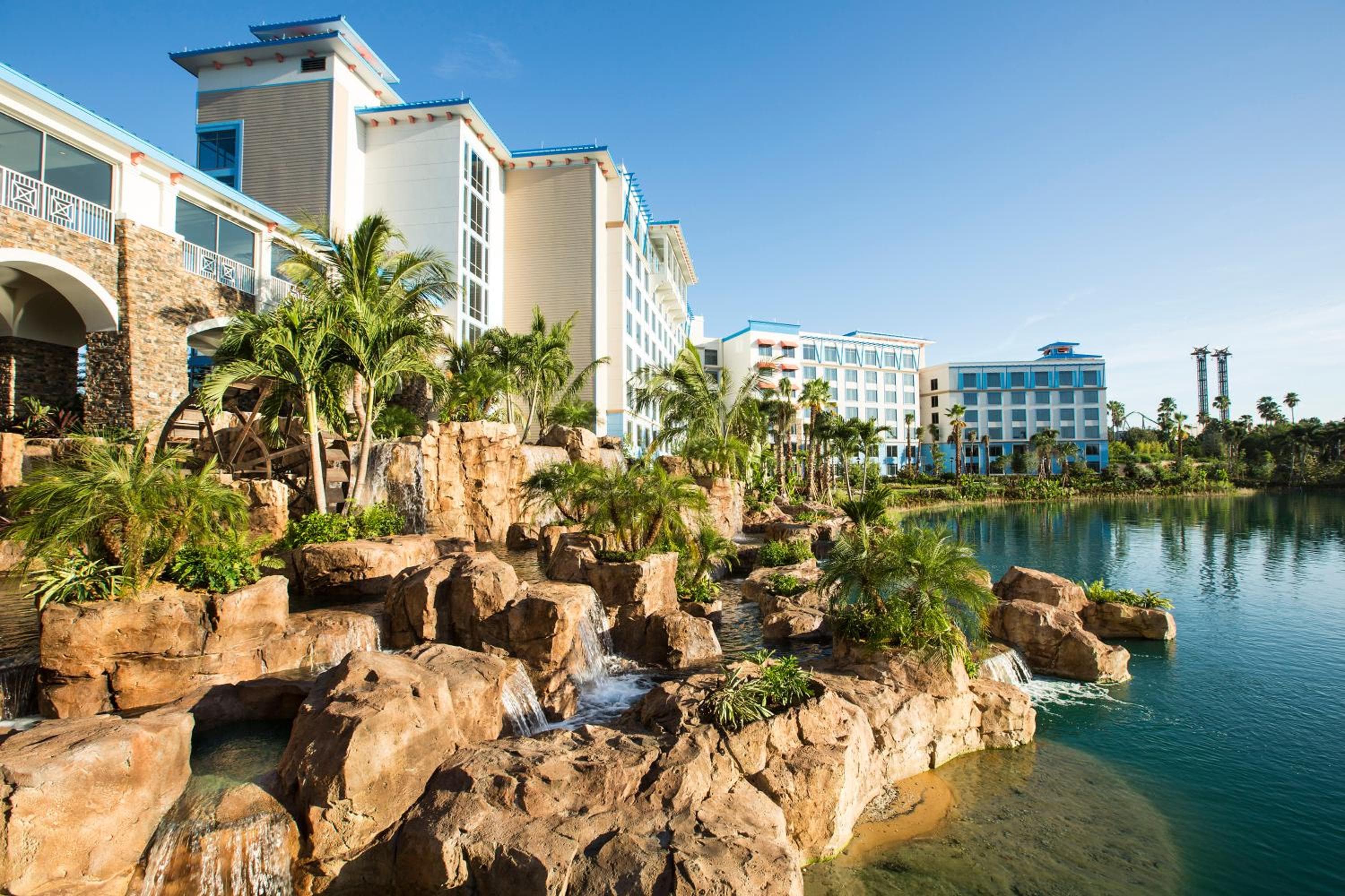 Universal's Loews Sapphire Falls Resort — 8