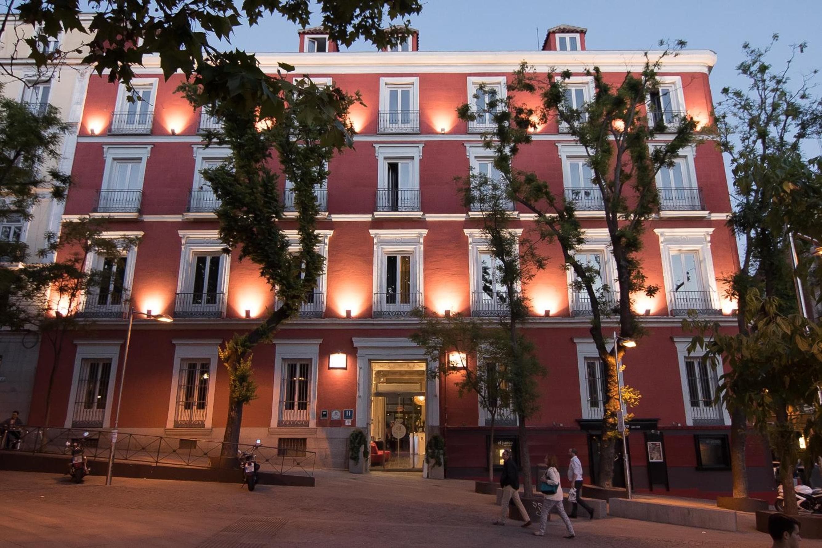 Petit Palace Santa Bárbara — 15