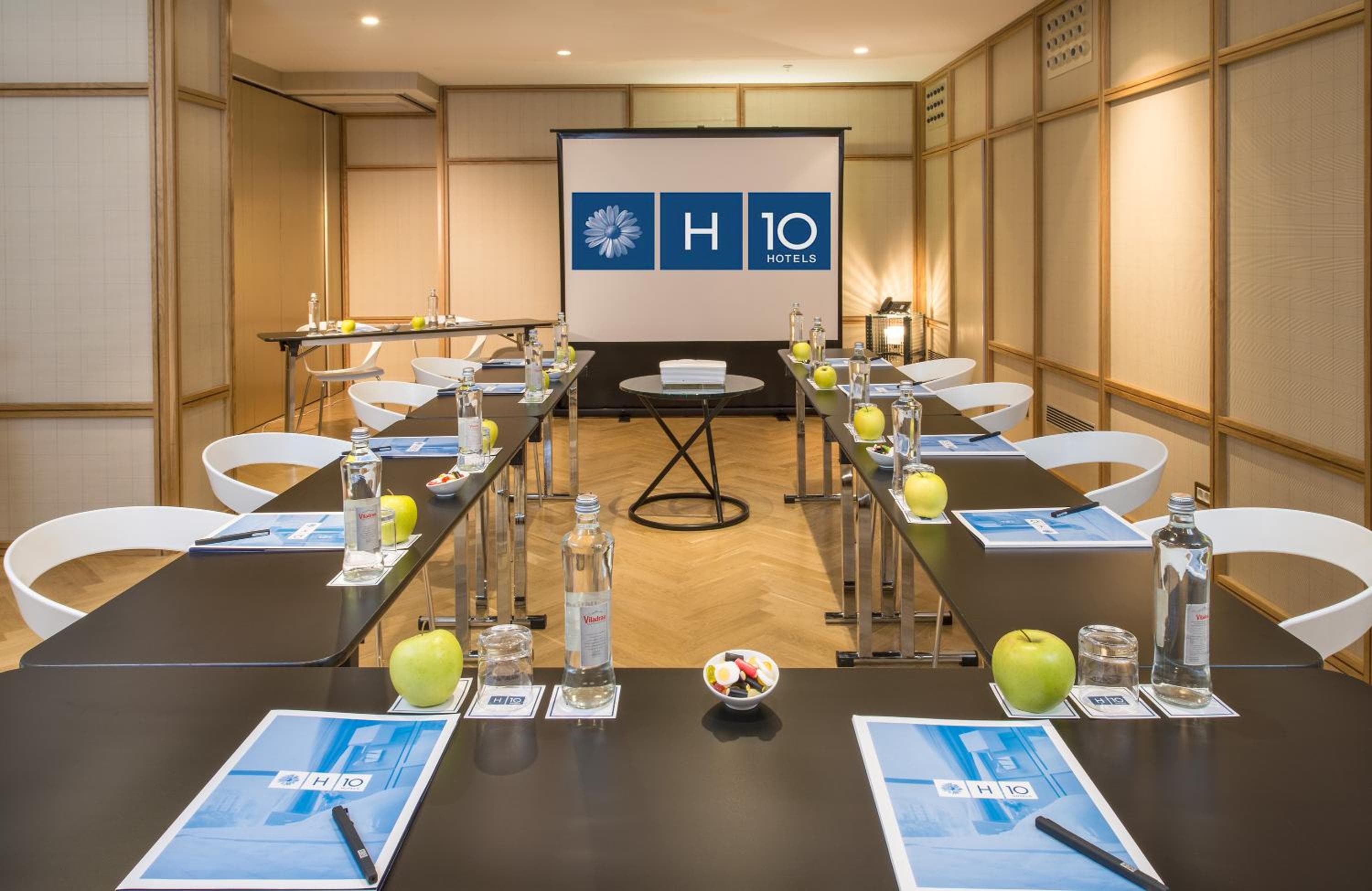 H10 Tribeca — 17