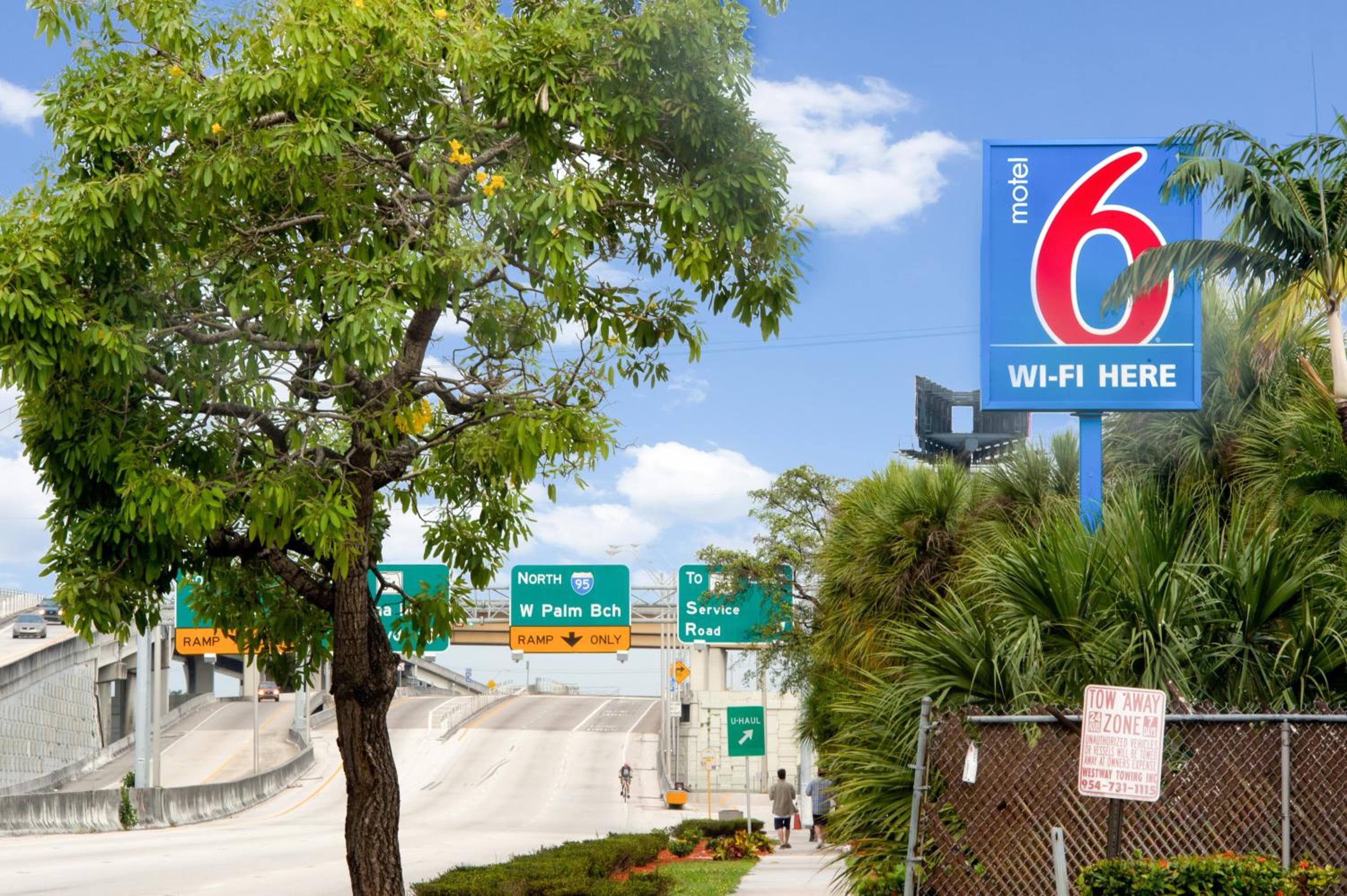 Motel 6-Fort Lauderdale, FL — 8