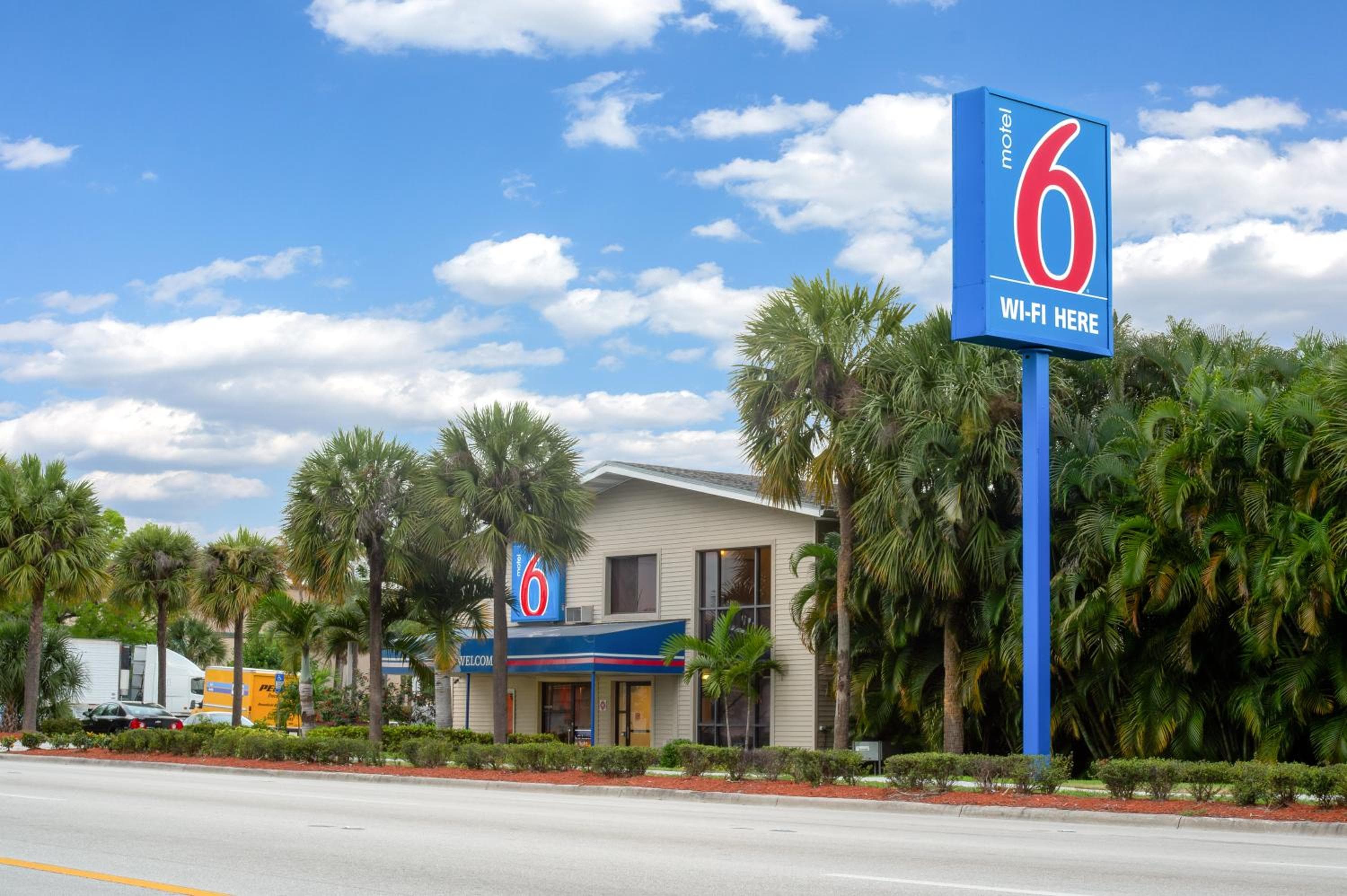 Motel 6-Fort Lauderdale, FL — 24