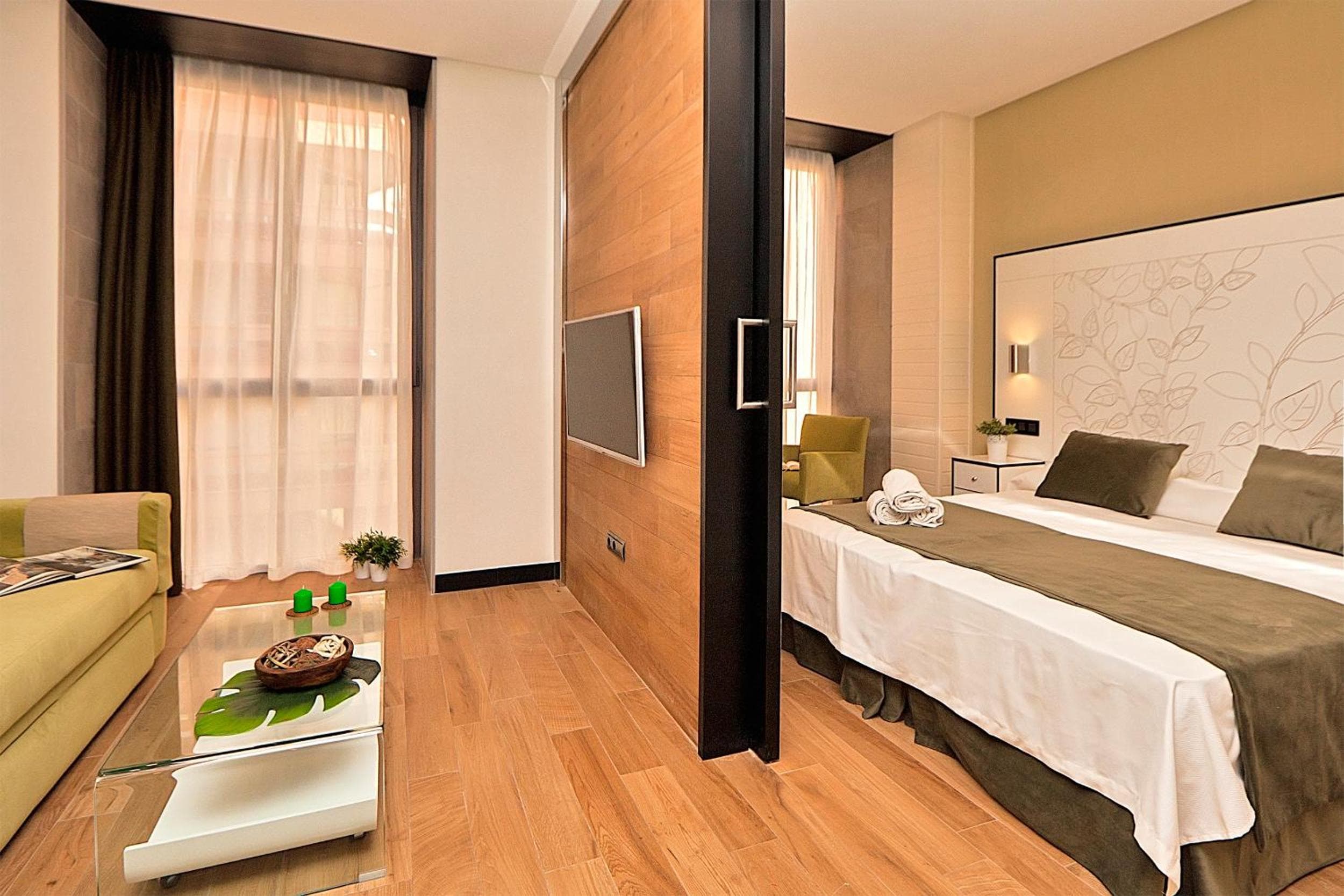Apartamentos Suites Oficentro Deluxe — 12