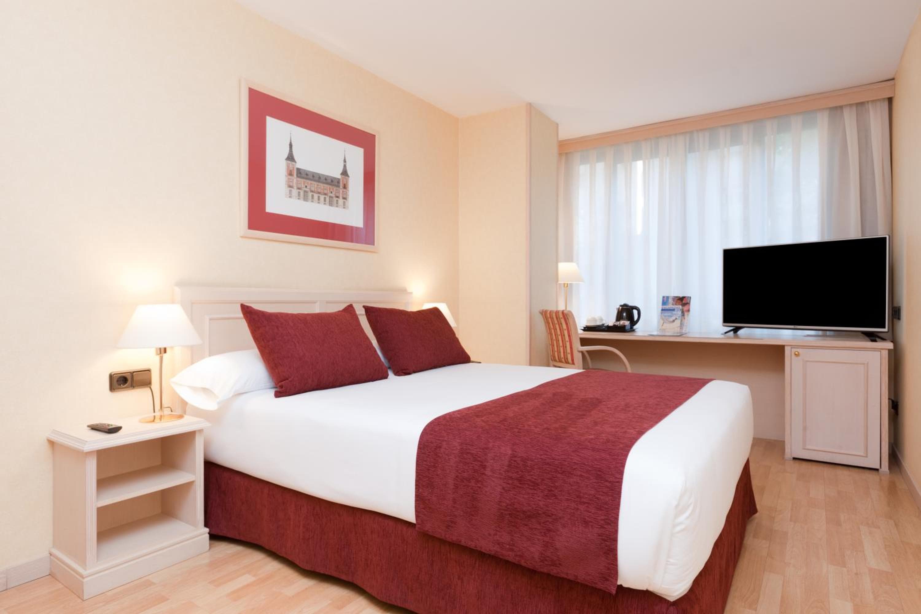 BYPILLOW Castellana — 14