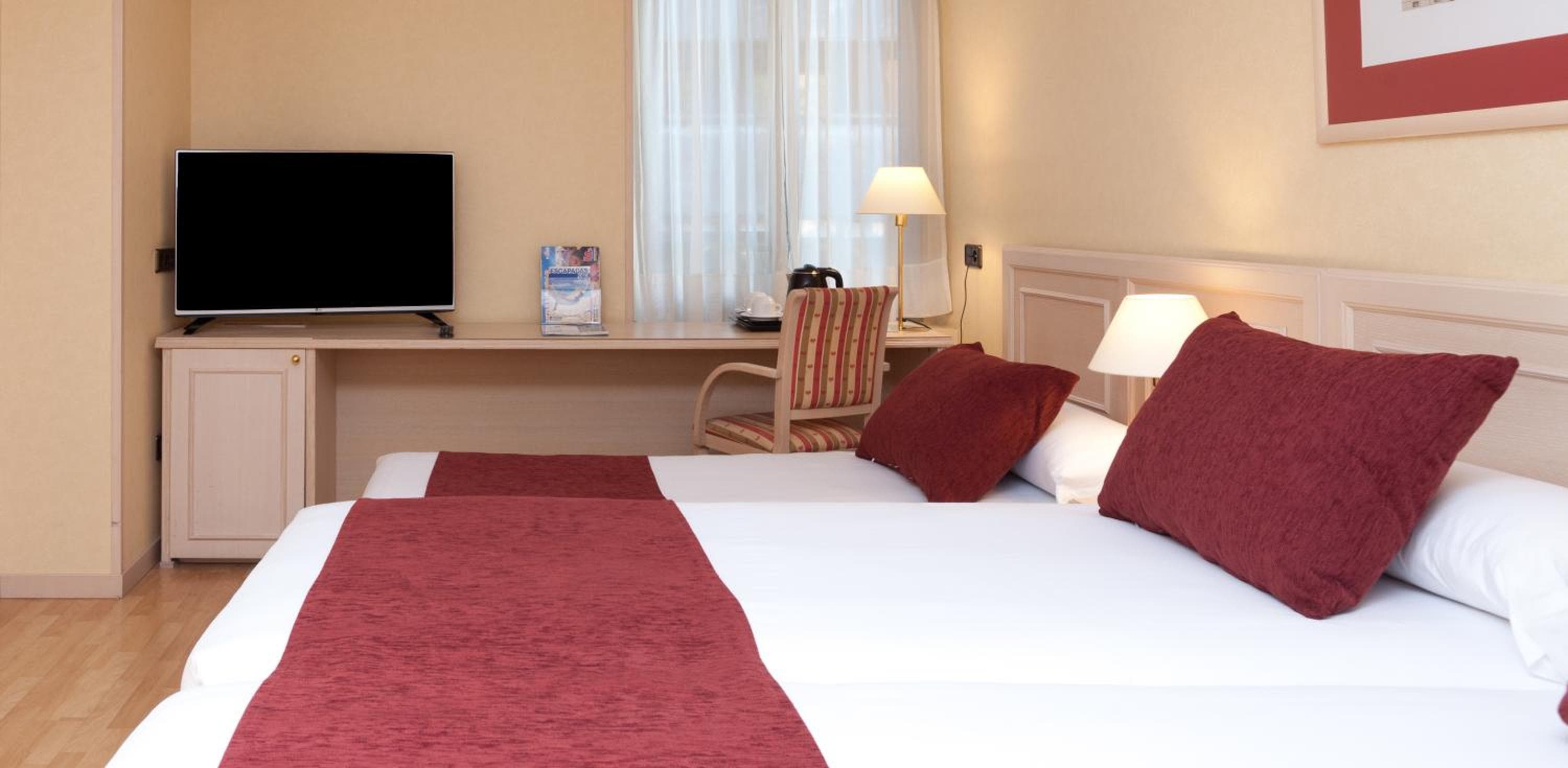 BYPILLOW Castellana — 22