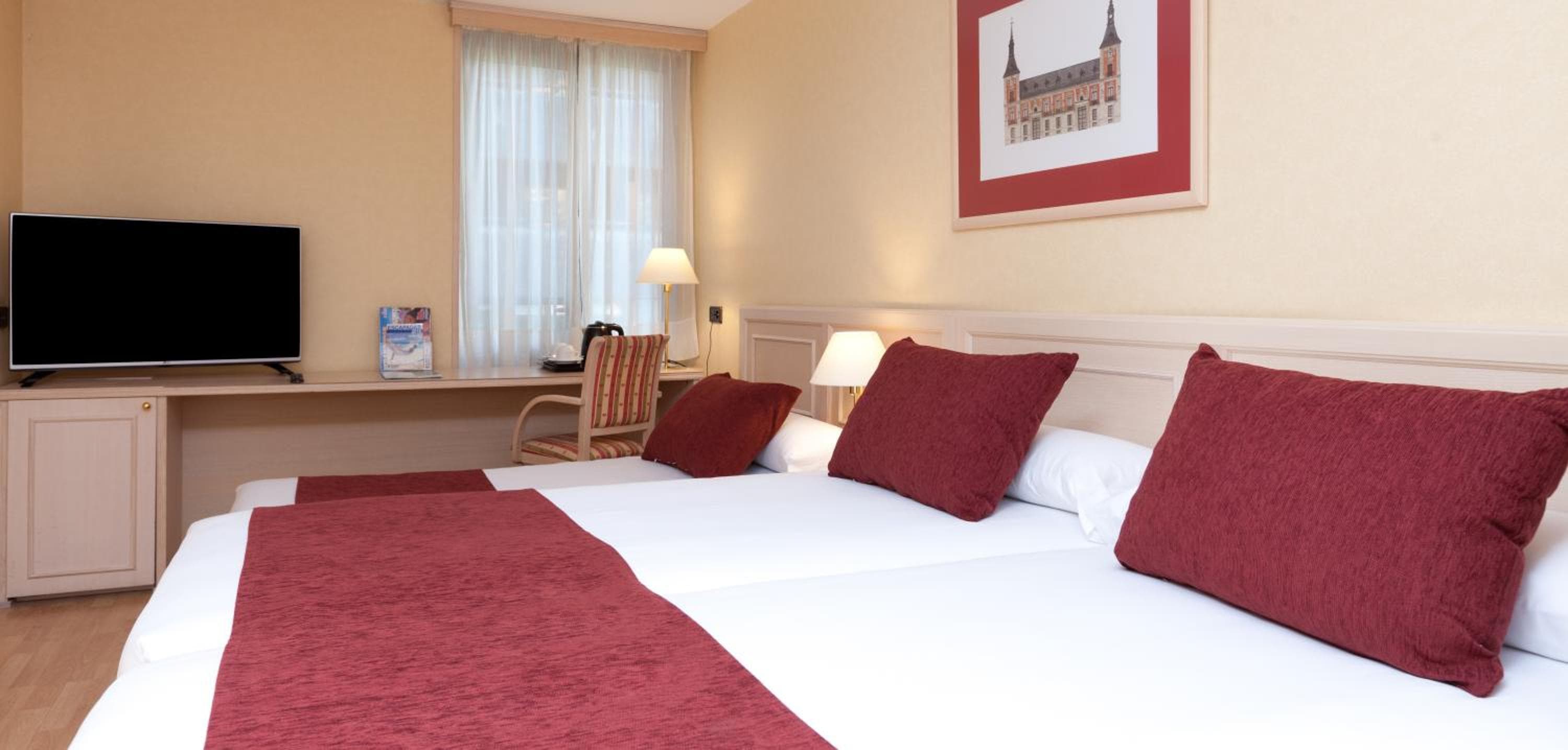 BYPILLOW Castellana — 8