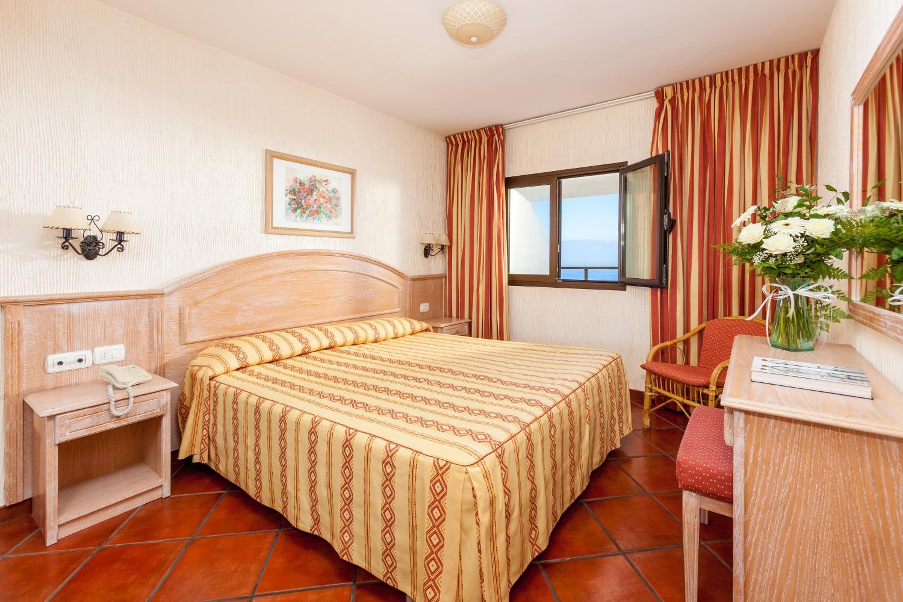 Apartamentos Masaru — 5