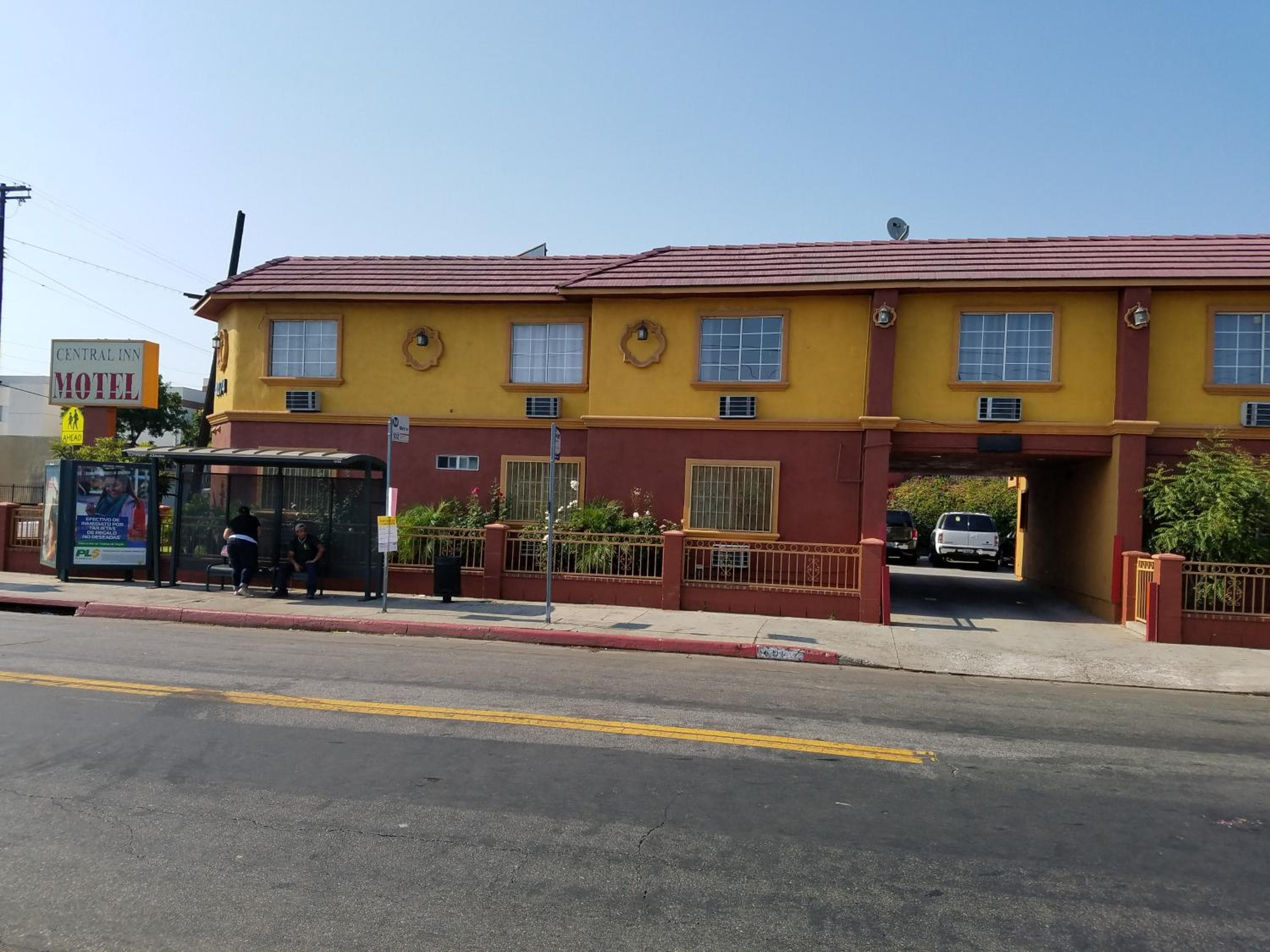 Central Inn Motel — 4