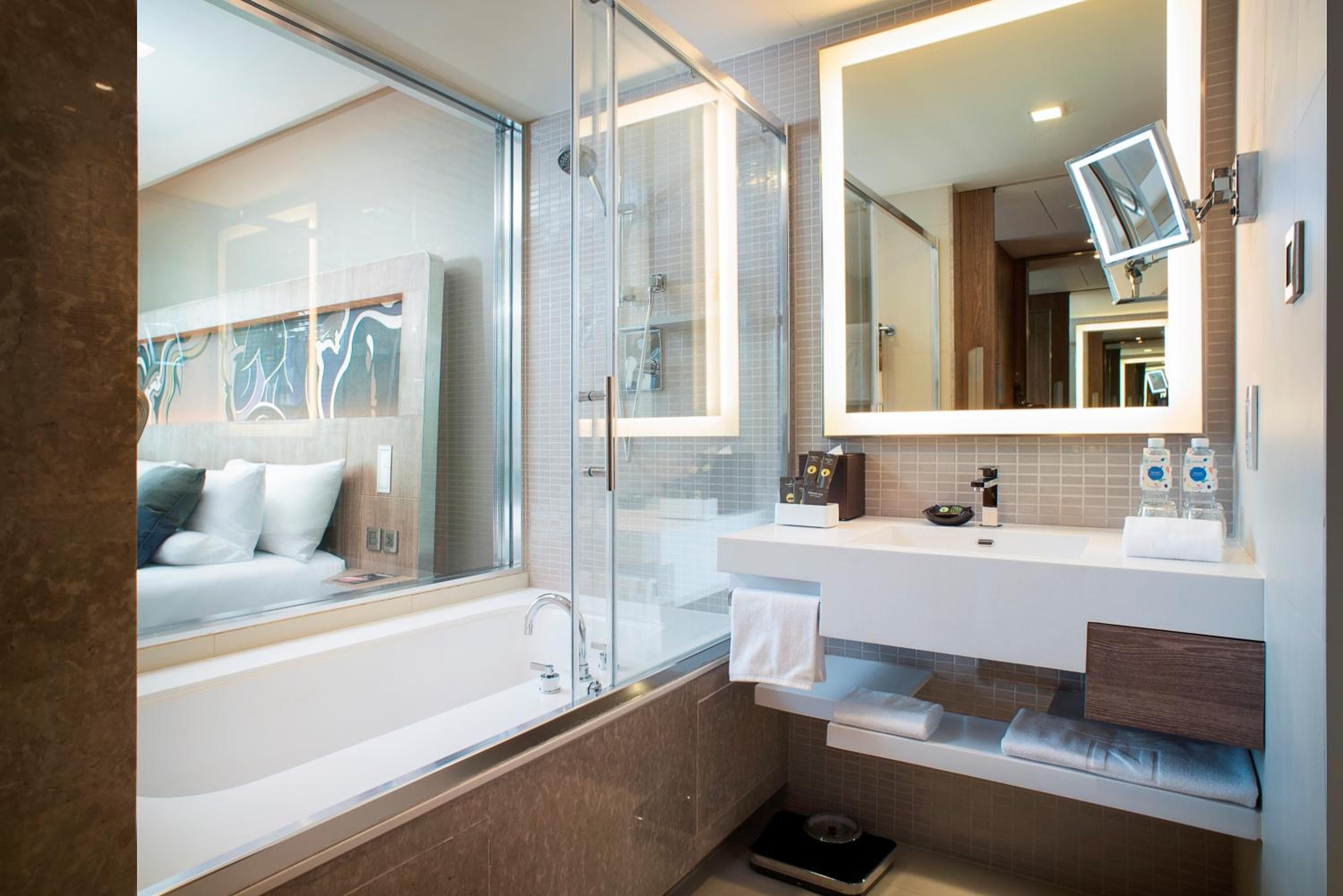 Novotel Bangkok Sukhumvit 20 — 6