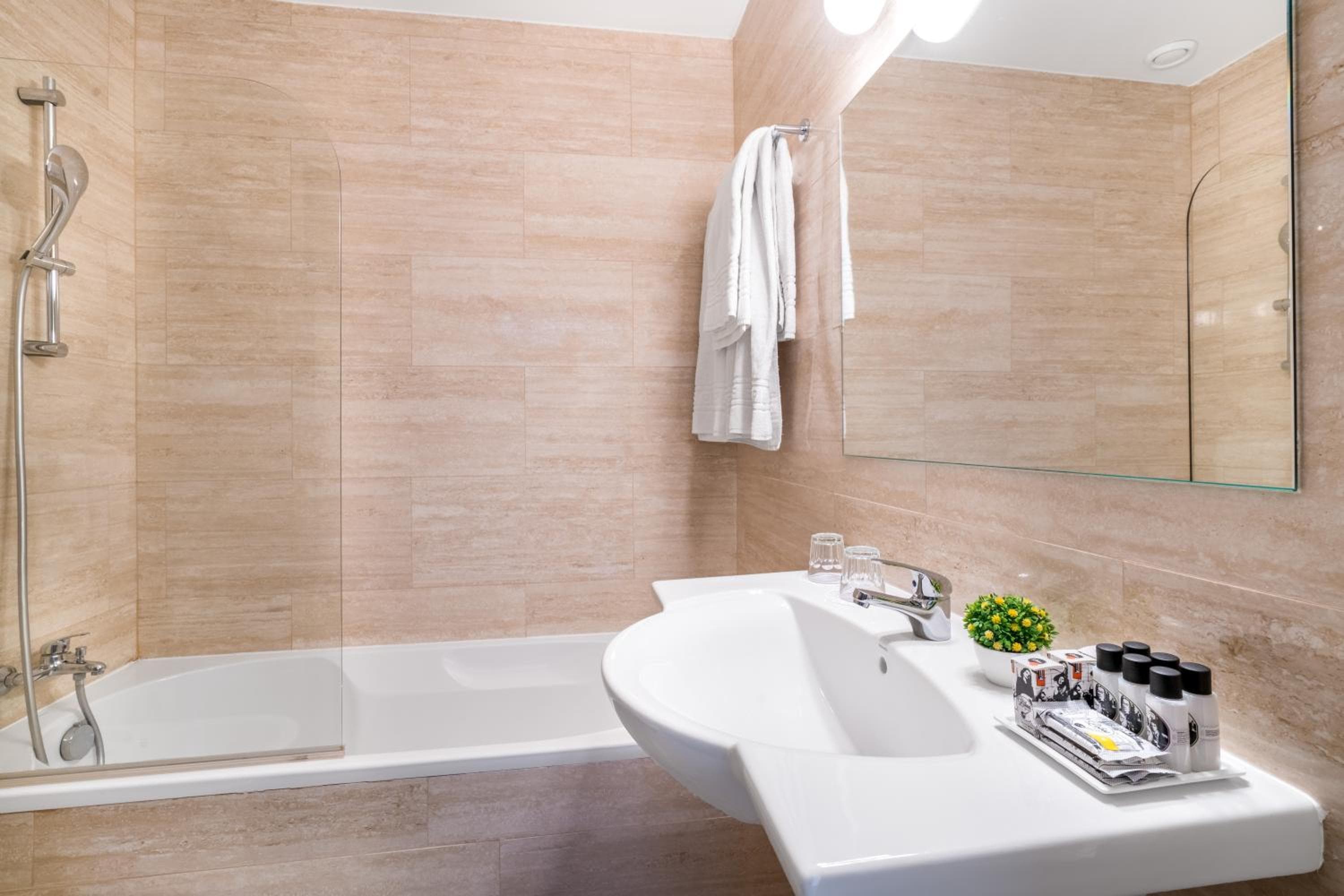 Hotel Rossio — 27