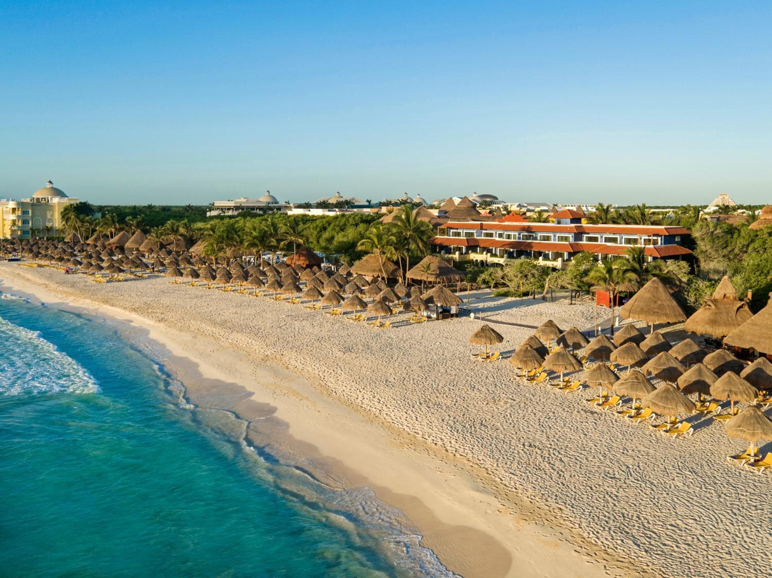 Iberostar Waves Paraíso Beach - All Inclusive — 1