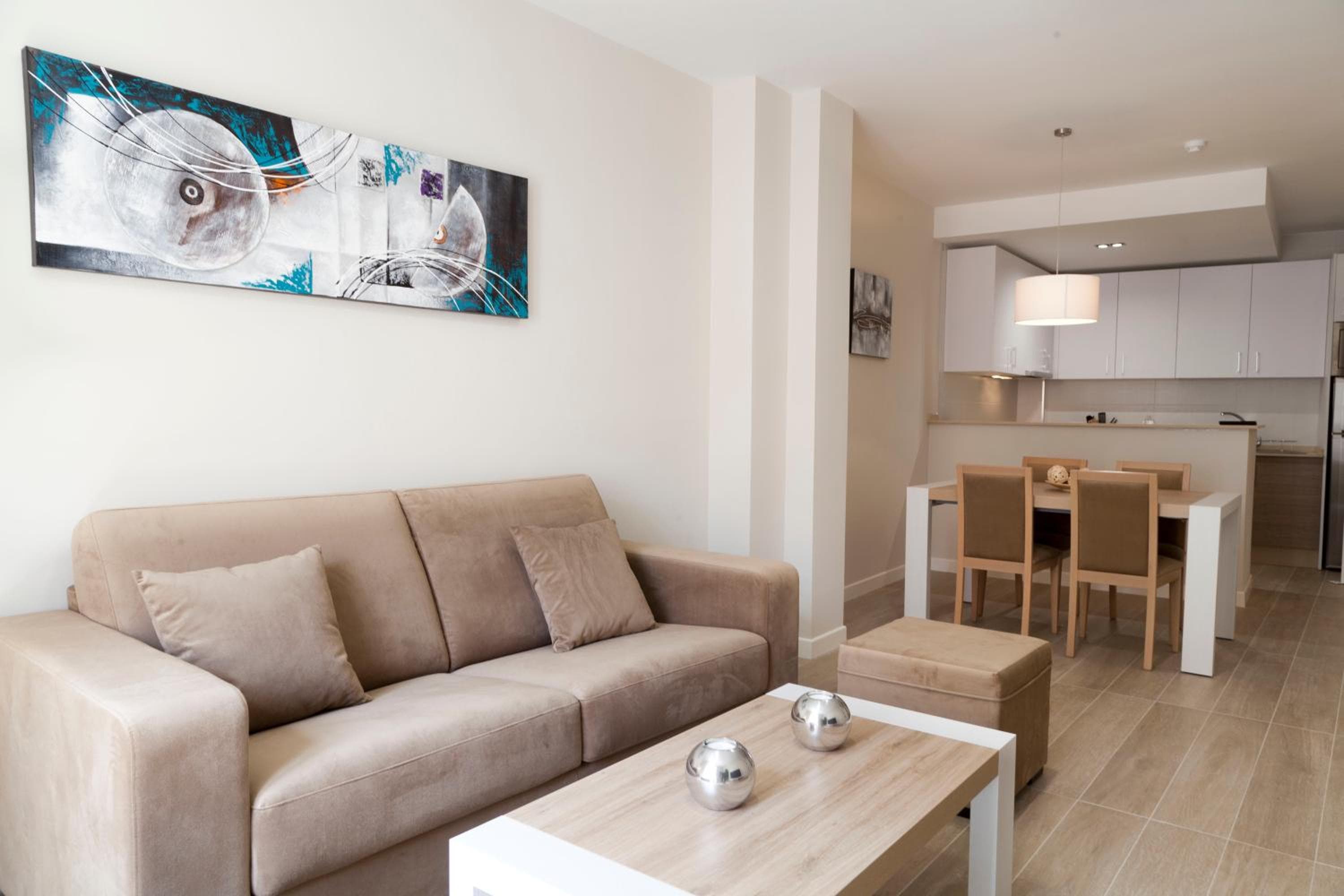 Apartamentos Pinar Málaga Centro - Carretería — 7