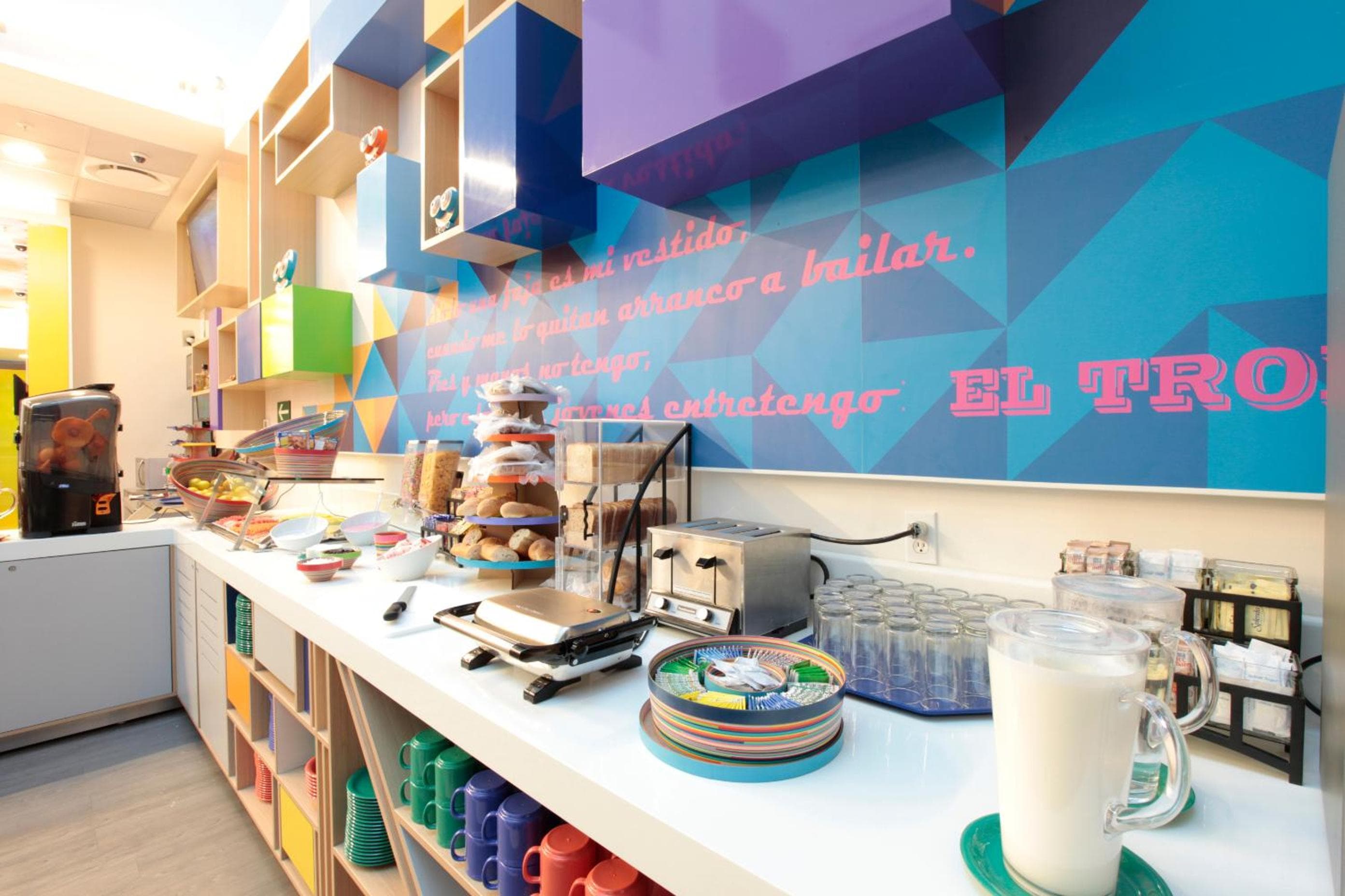 Ibis Styles Mexico Reforma — 10