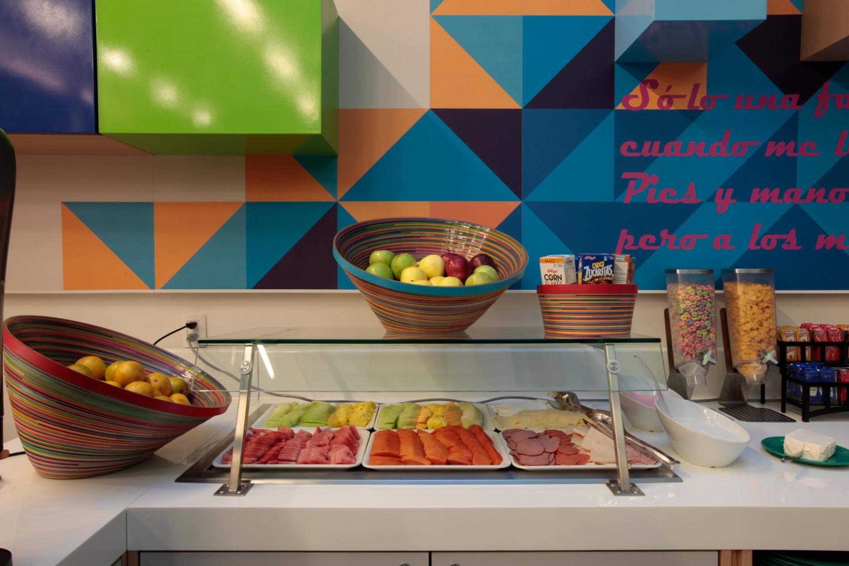 Ibis Styles Mexico Reforma — 12
