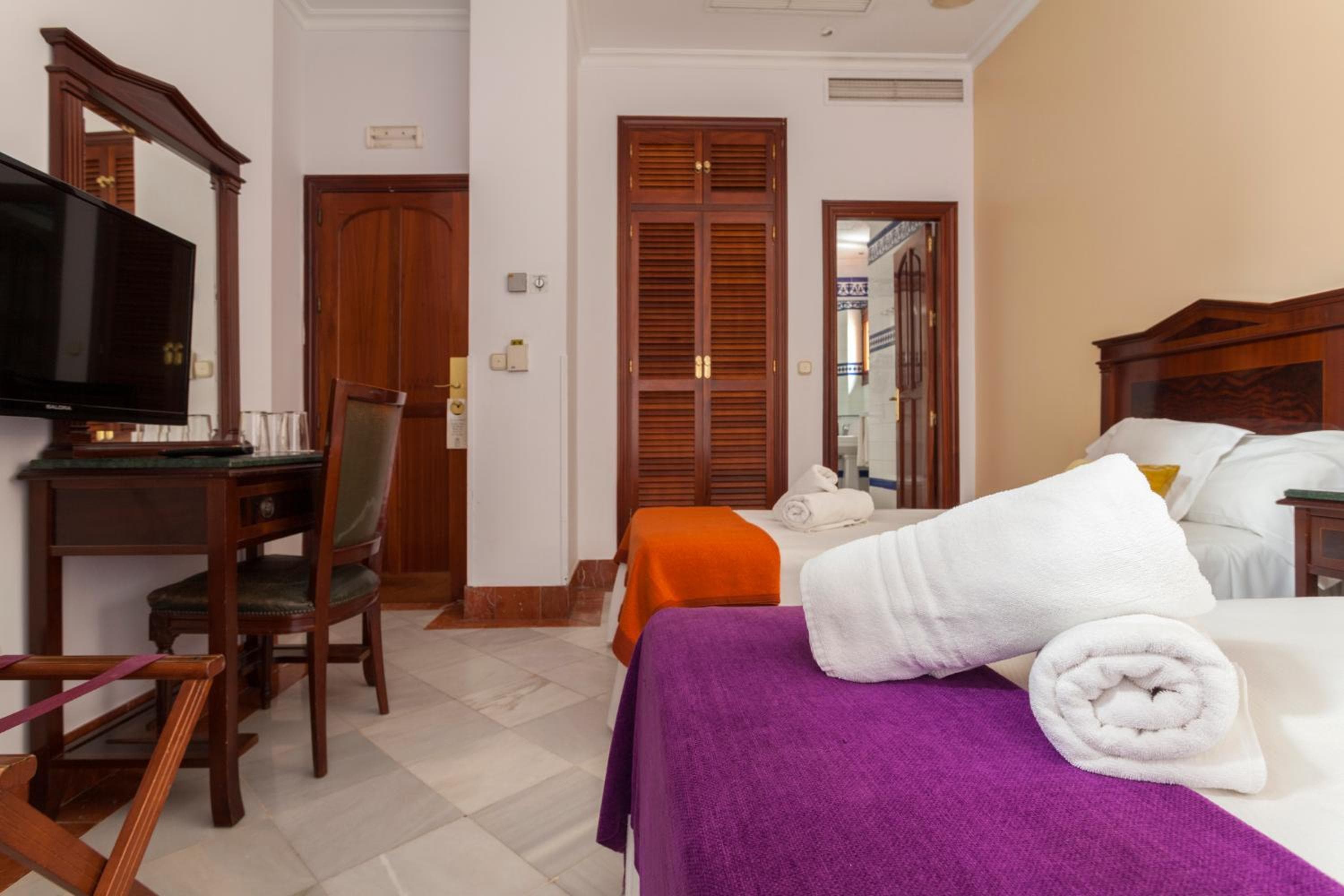 Hotel Baco — 6