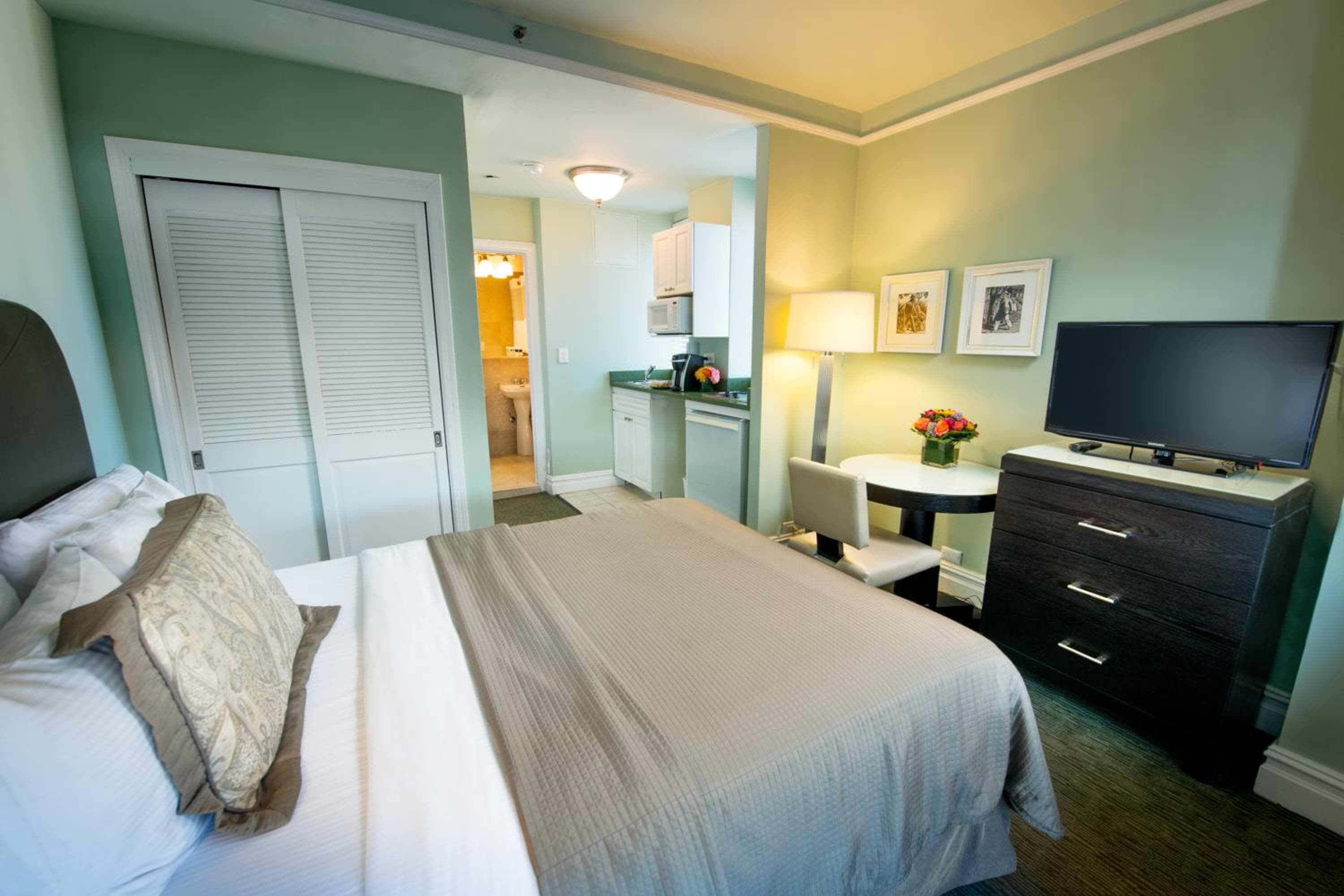 Hotel Beacon — 29