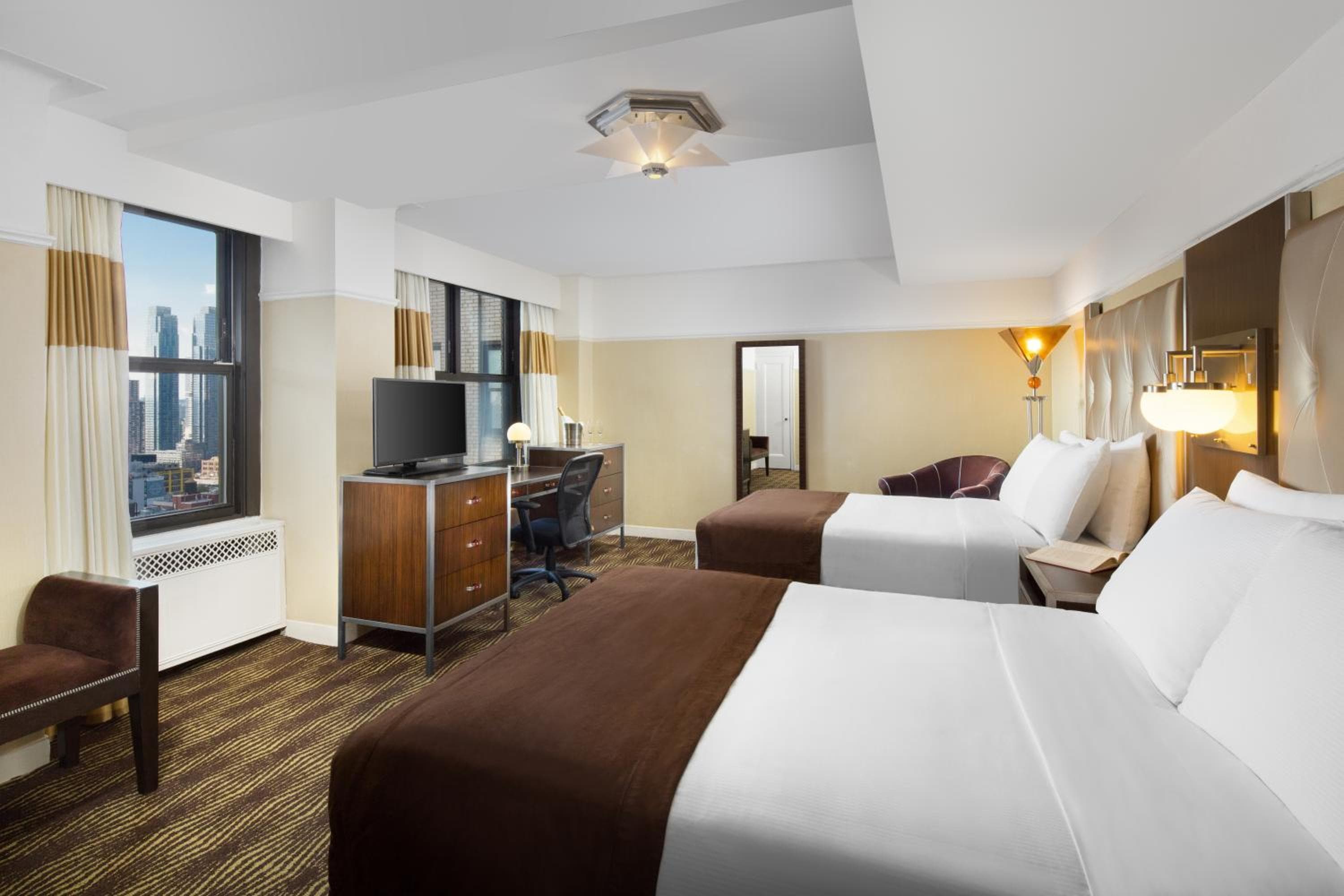 Il New Yorker, un Wyndham Hotel — 16