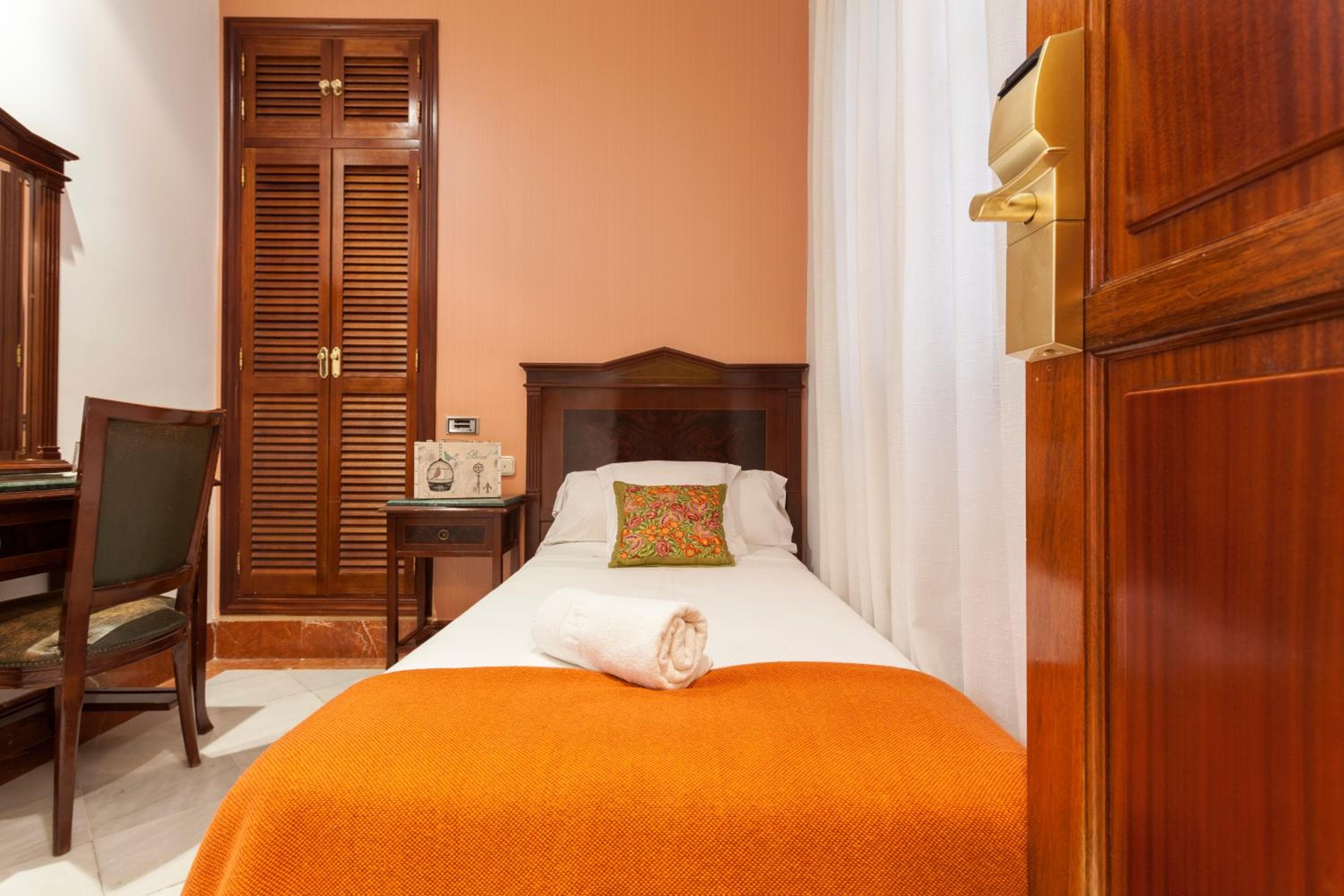 Hotel Baco — 8