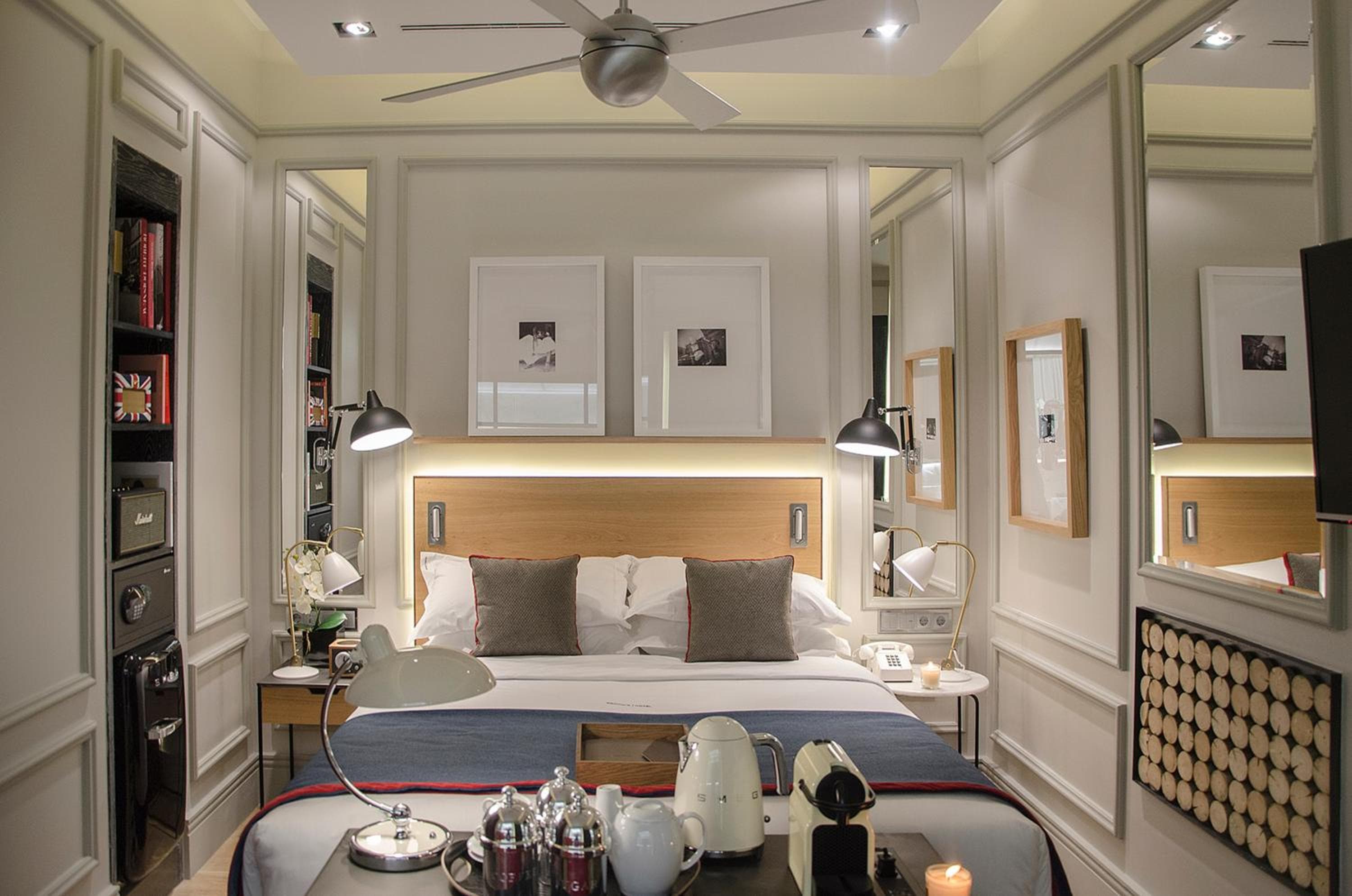 Browns Hotel Centrale — 12