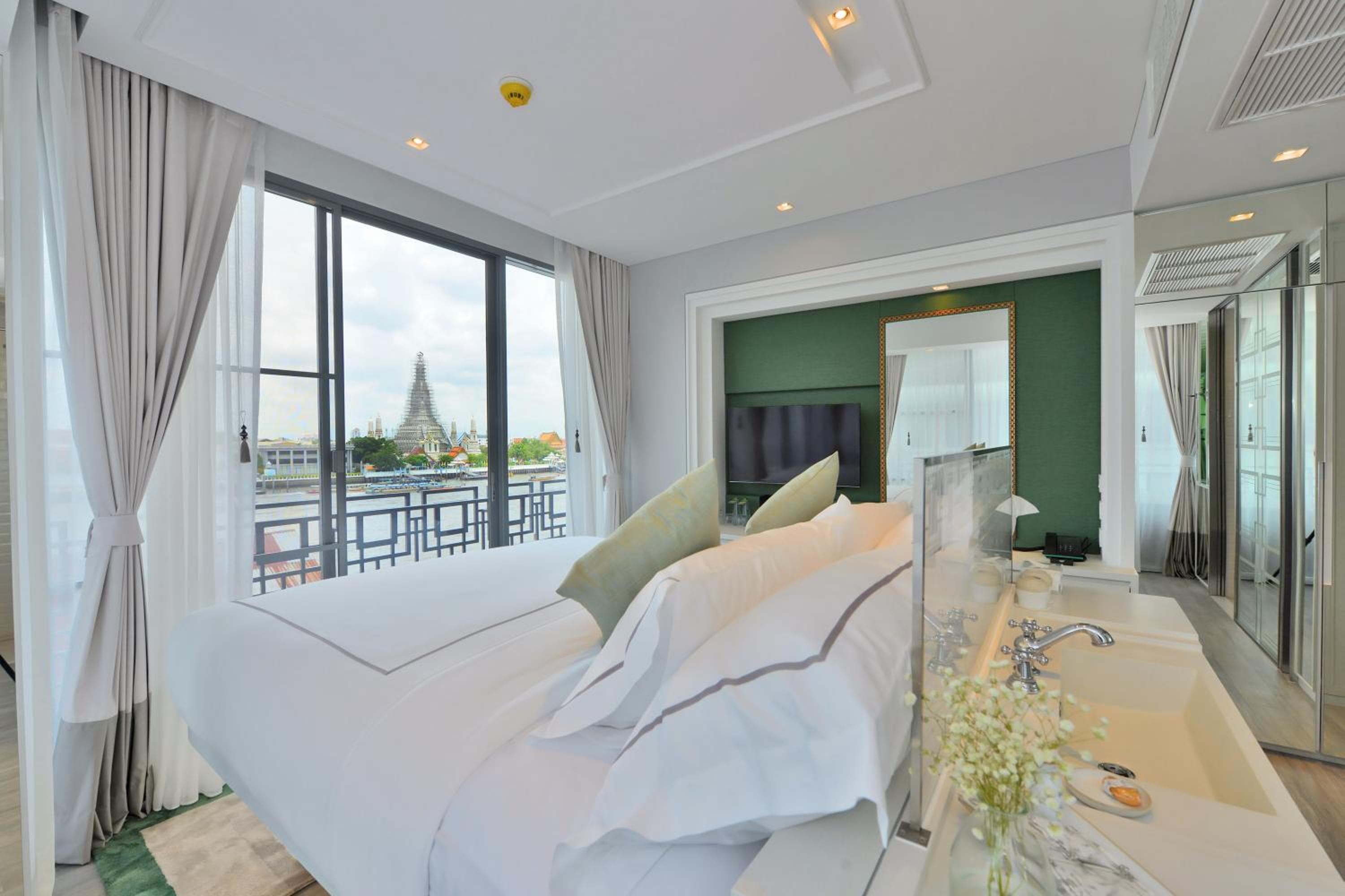 Riva Arun Bangkok — 2