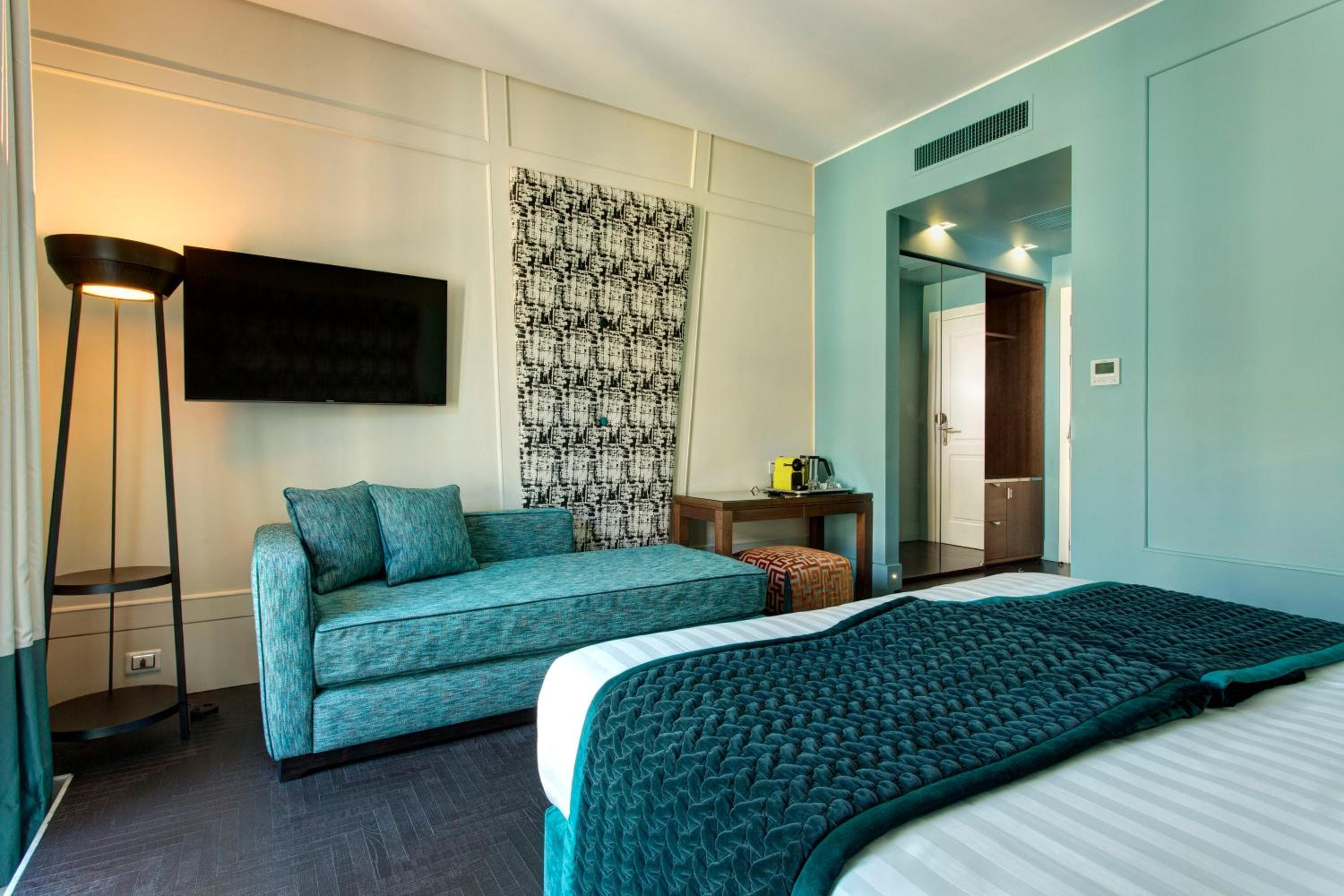 Mascagni Luxury Rooms & Suites — 5