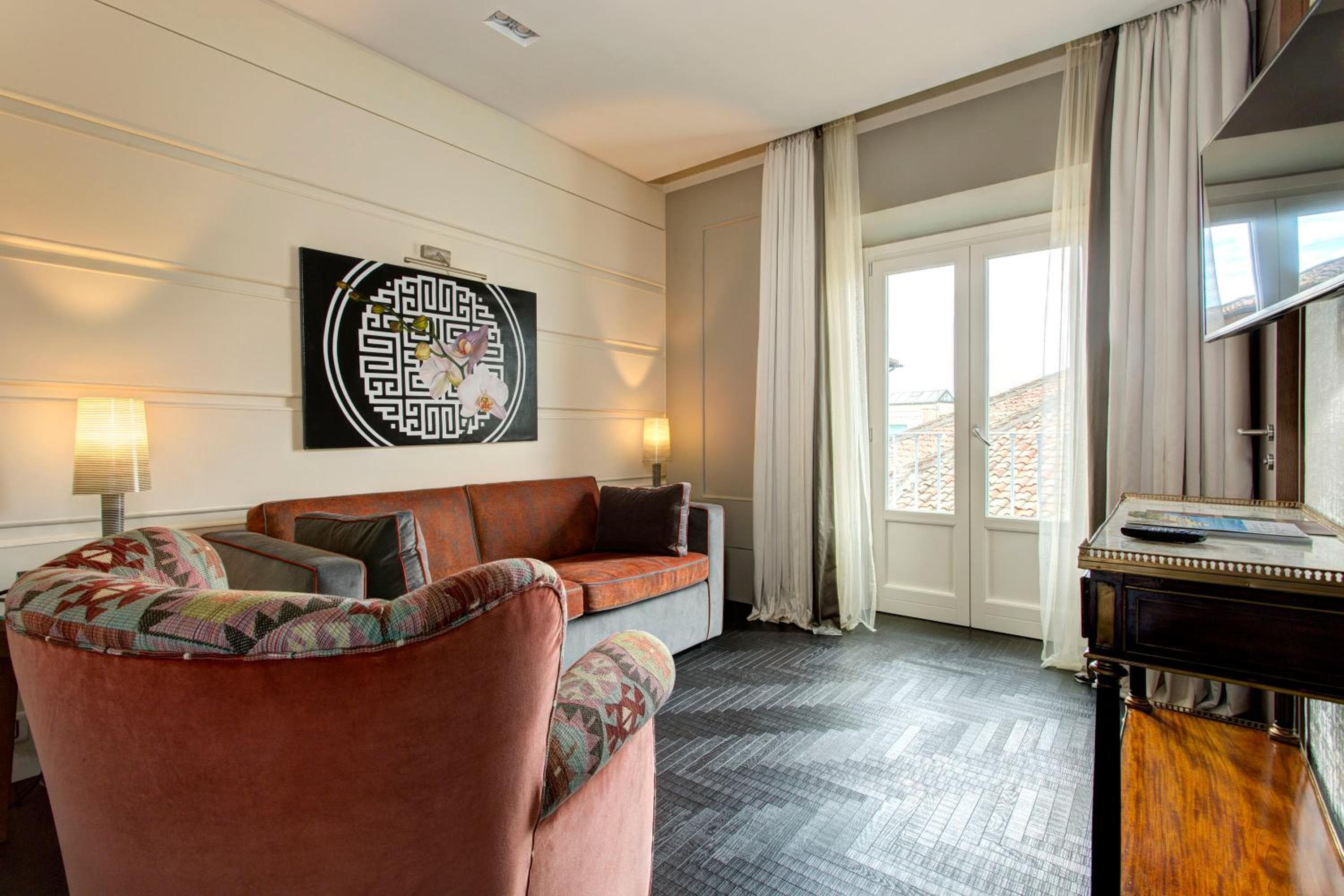 Mascagni Luxury Rooms & Suites — 18