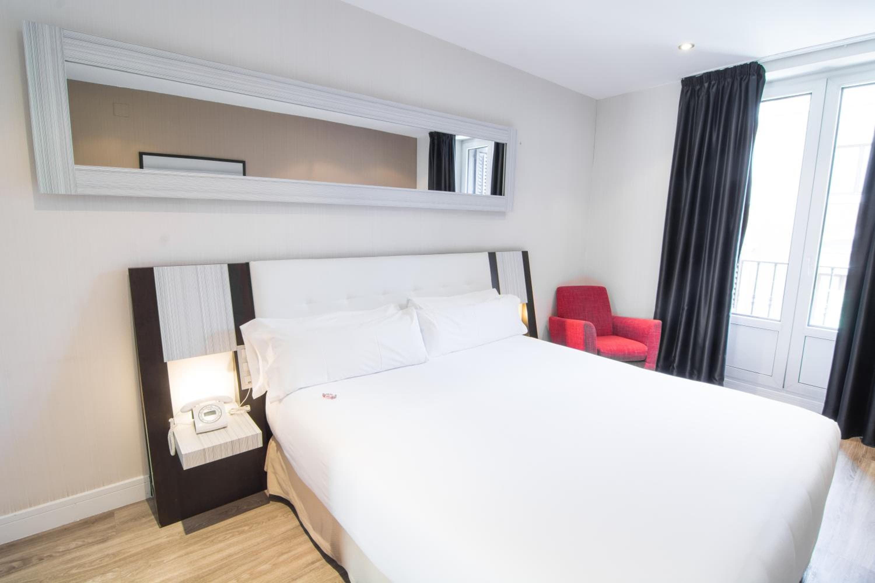 Petit Palace Arenal — 20