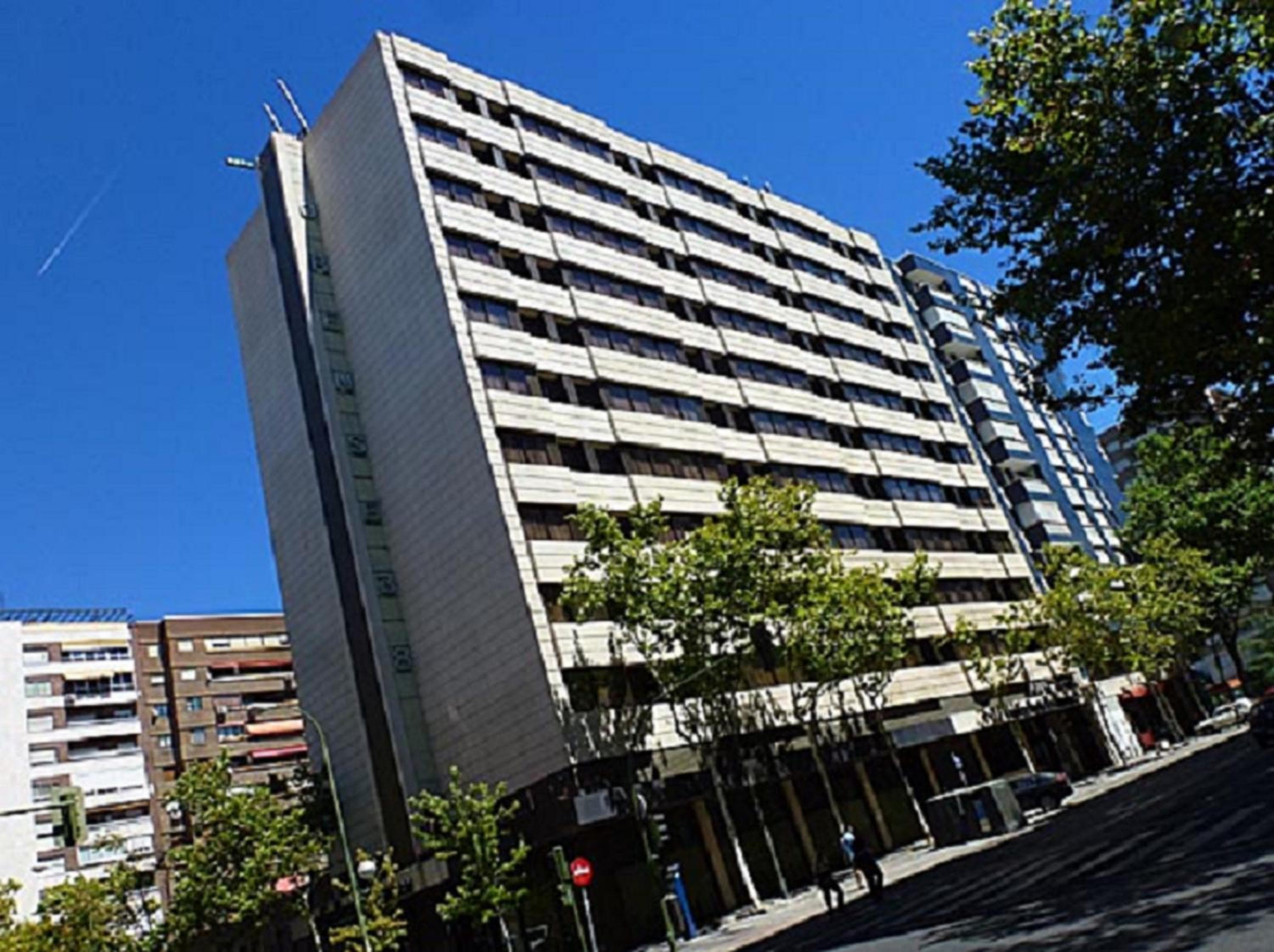 H10 Tribeca — 8
