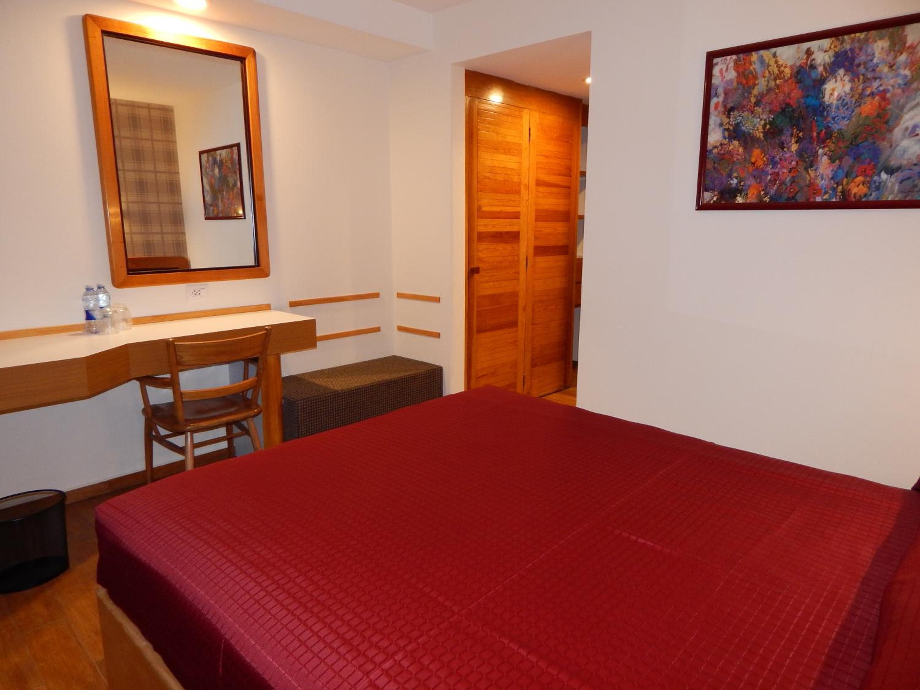 Hotel El Salvador — 22