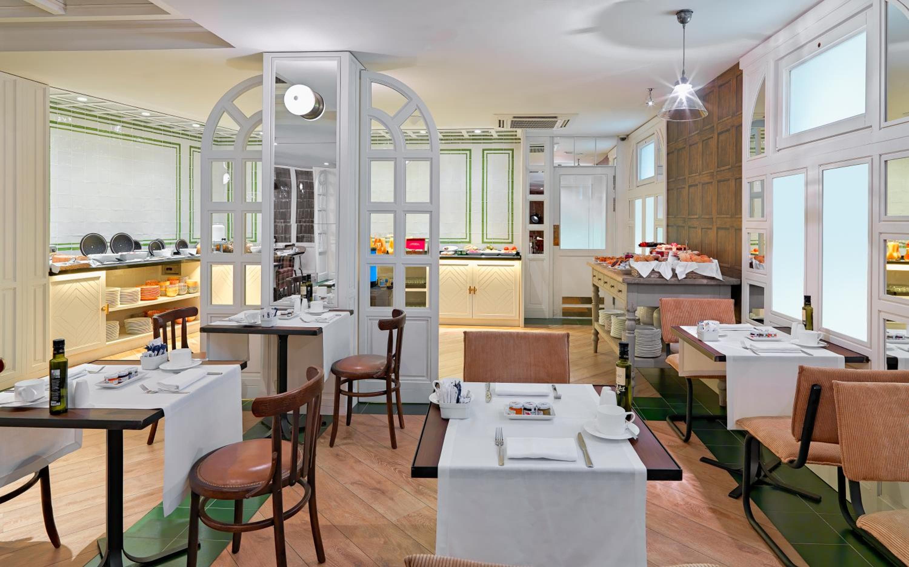 Boutique Hotel H10 Montcada — 17