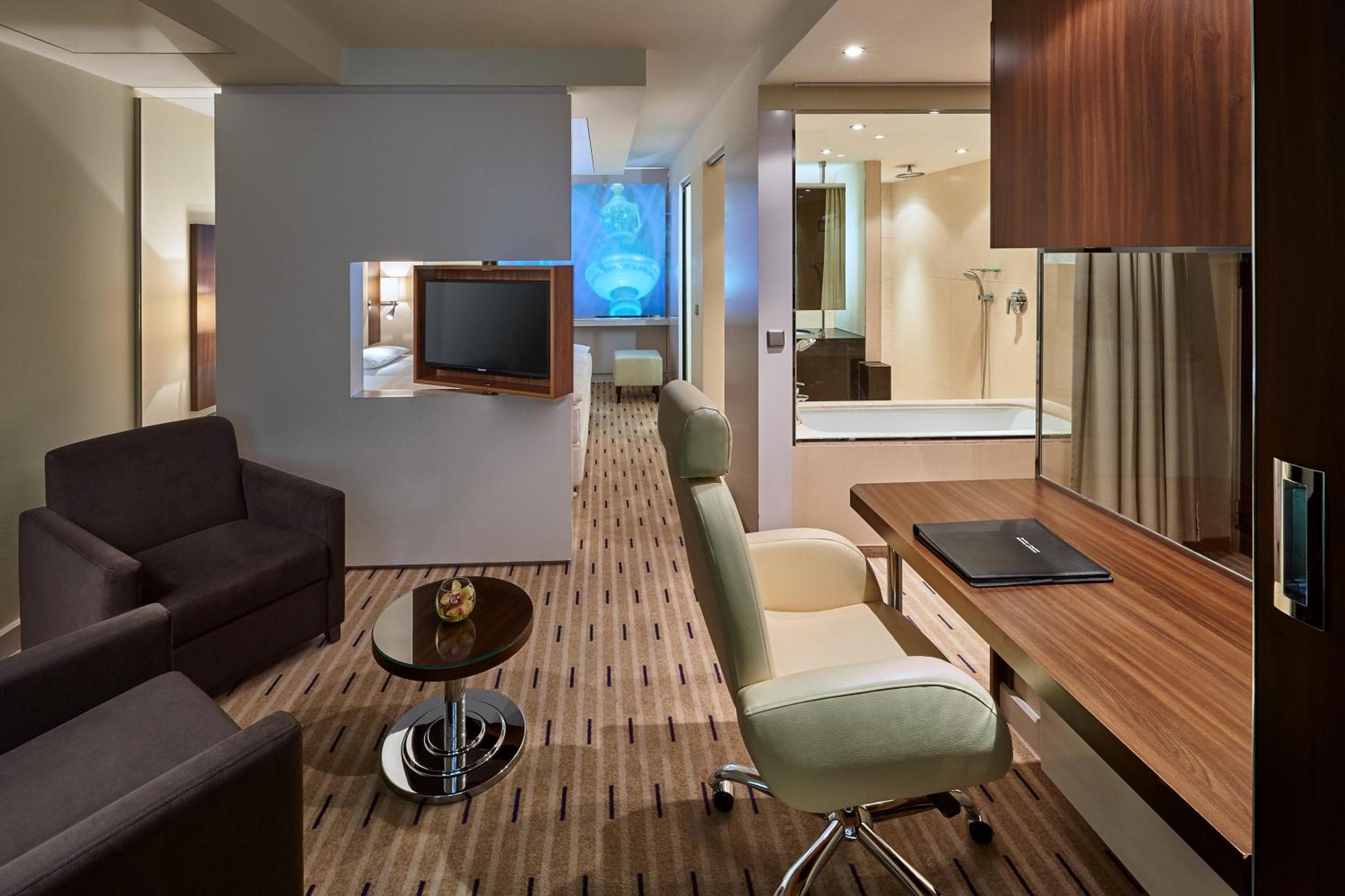 Park Inn by Radisson Berlin Alexanderplatz hotel, Alexanderplatz 7, Berlin, Germany — photo 111