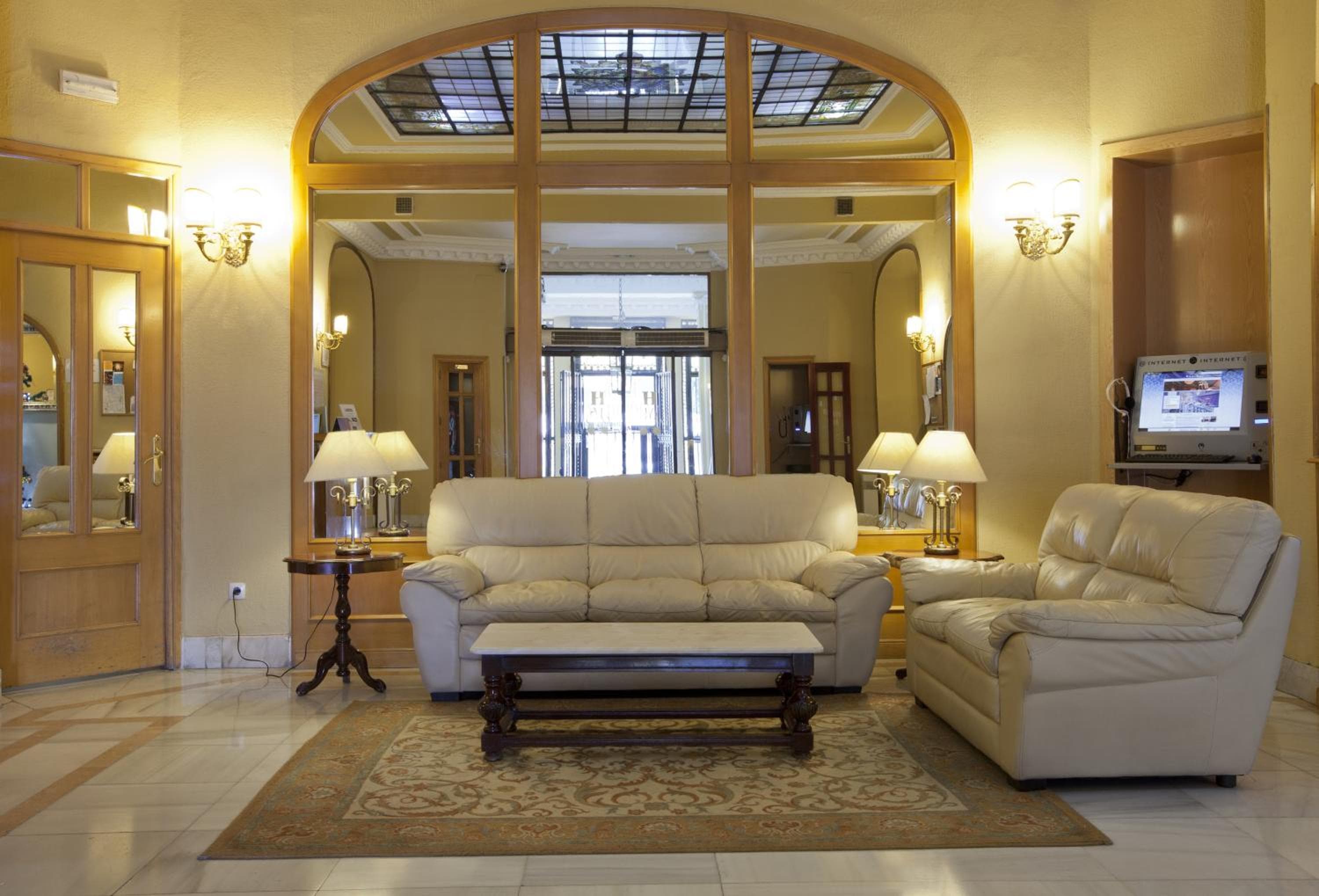 Hotel Mediodia — 4