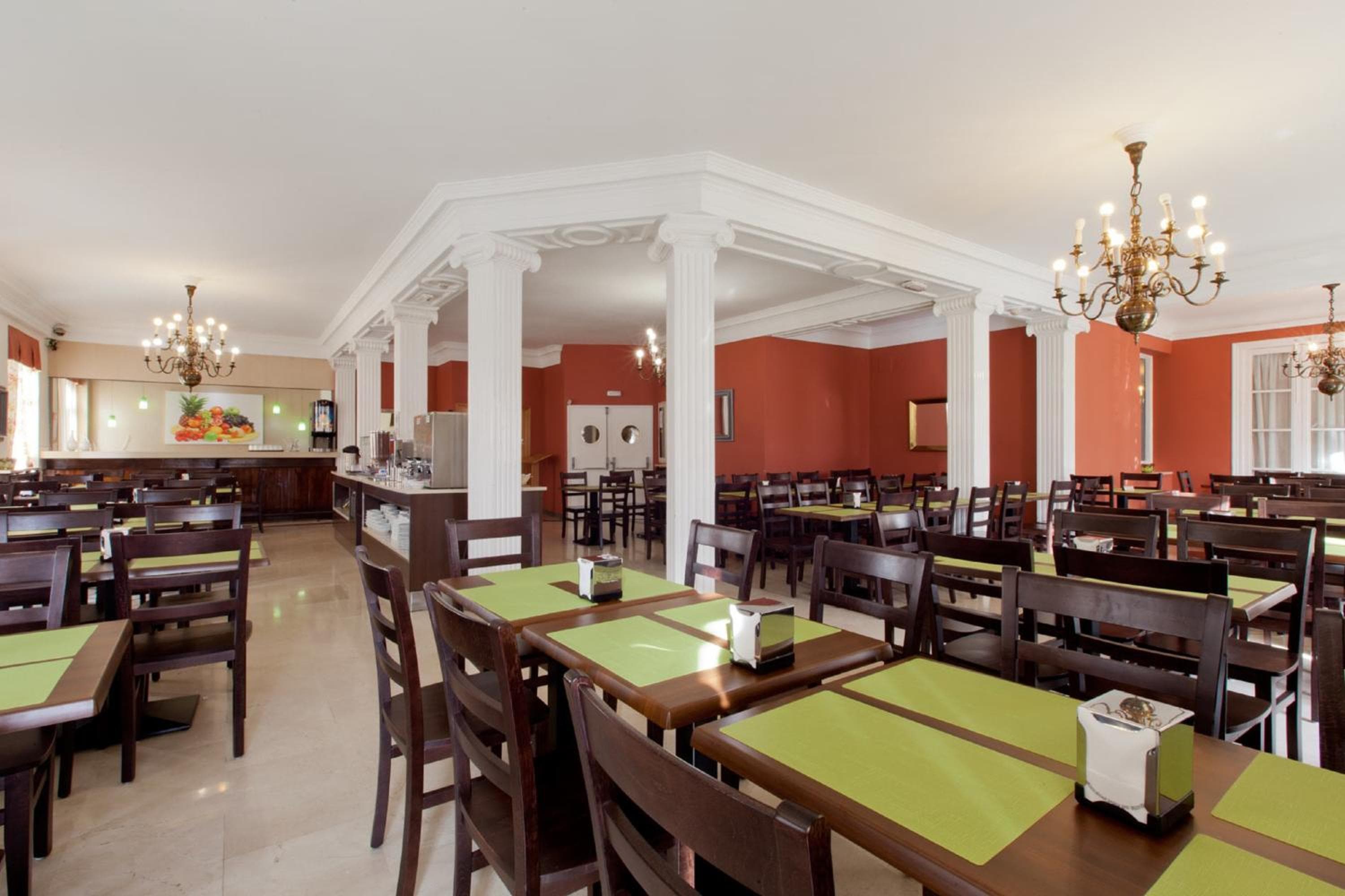 Hotel Mediodia — 3