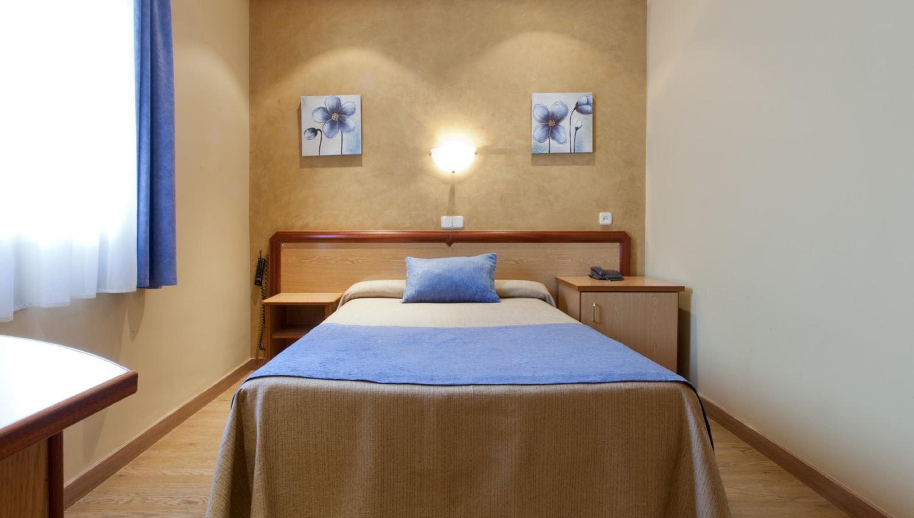 Hotel Mediodia — 14