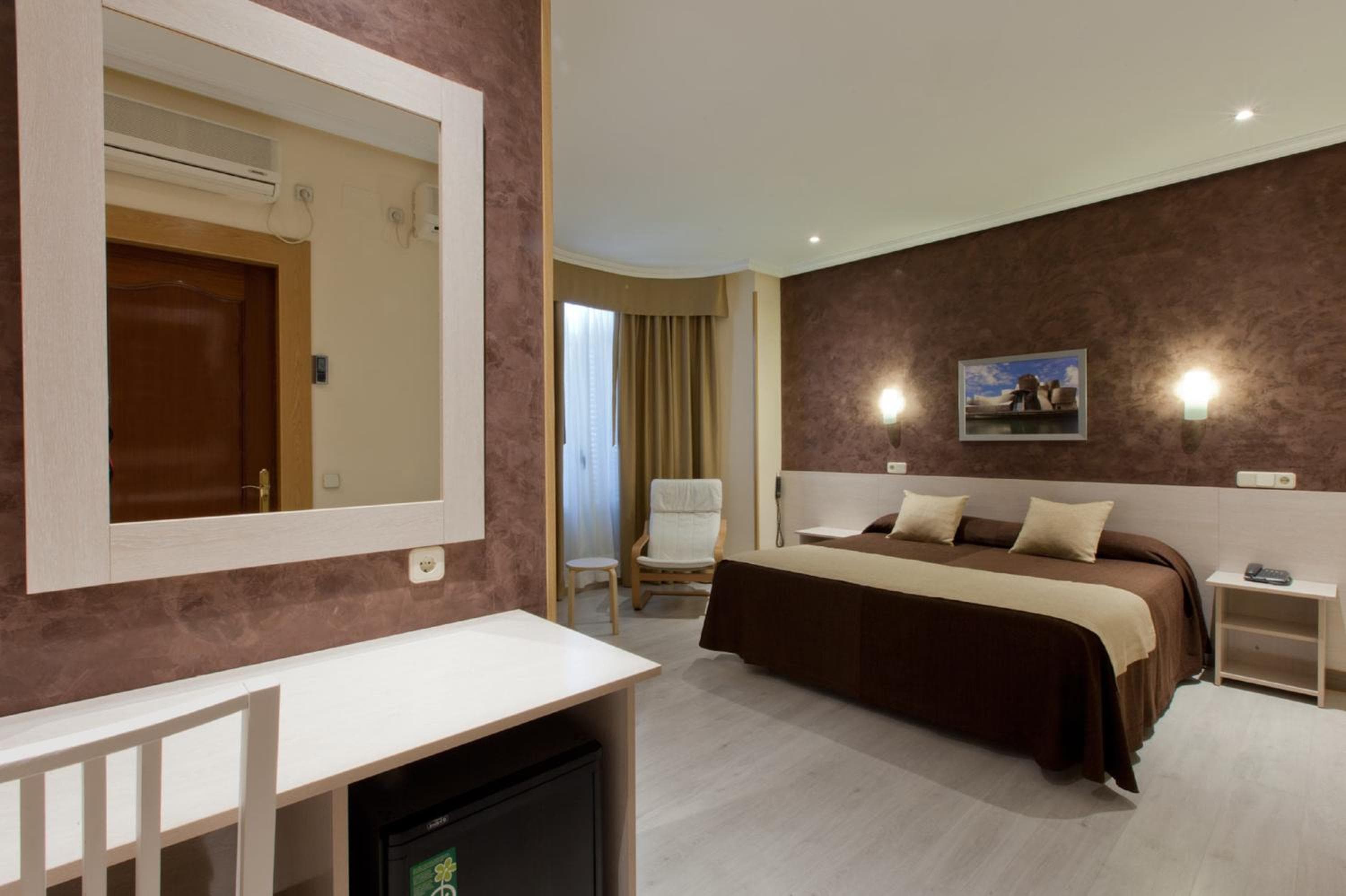 Hotel Mediodia — 10